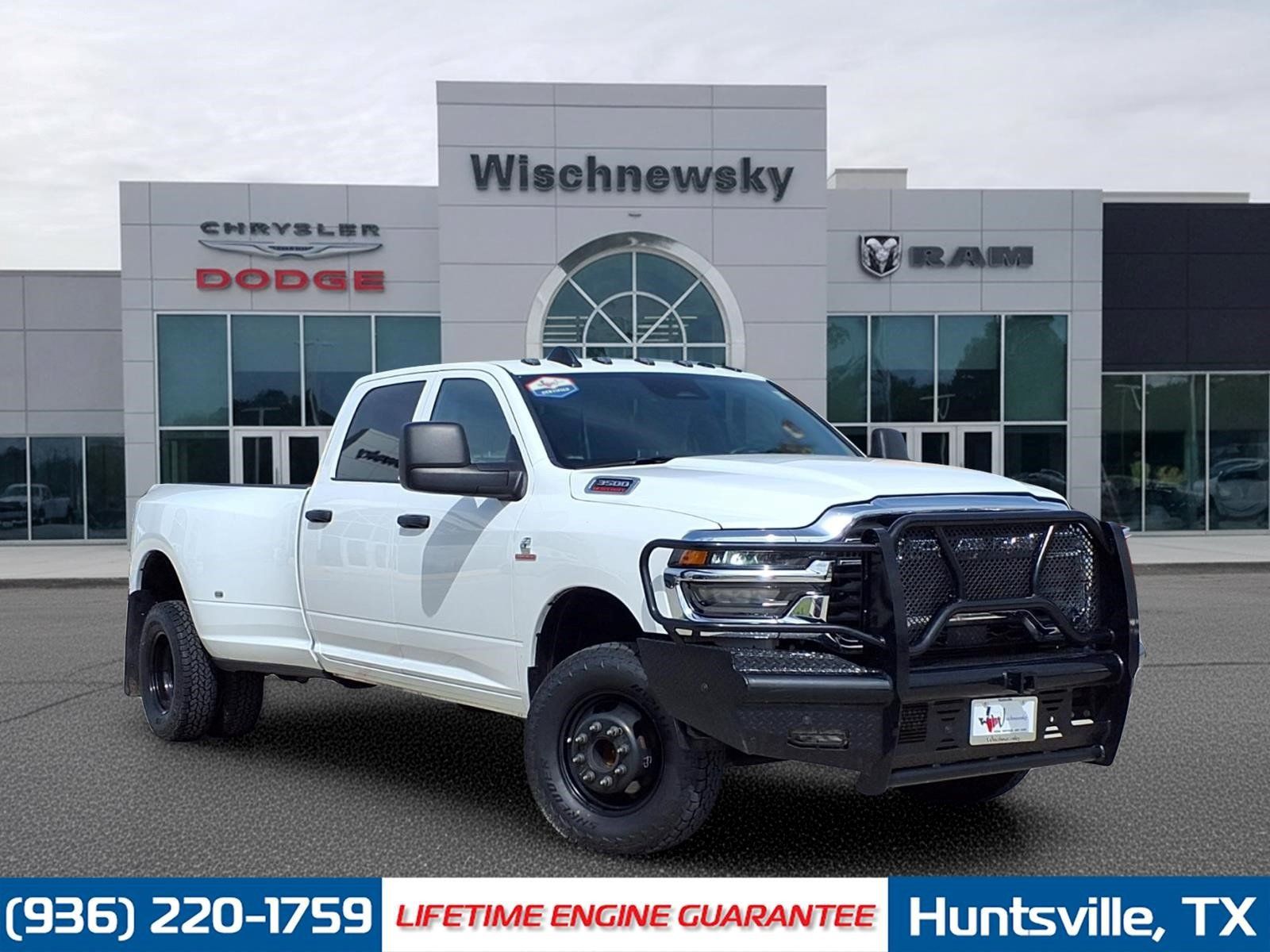 Bright White Clearcoat 2026 RAM 3500 Pickup Truck Four-Wheel Drive 8-Speed Automatic