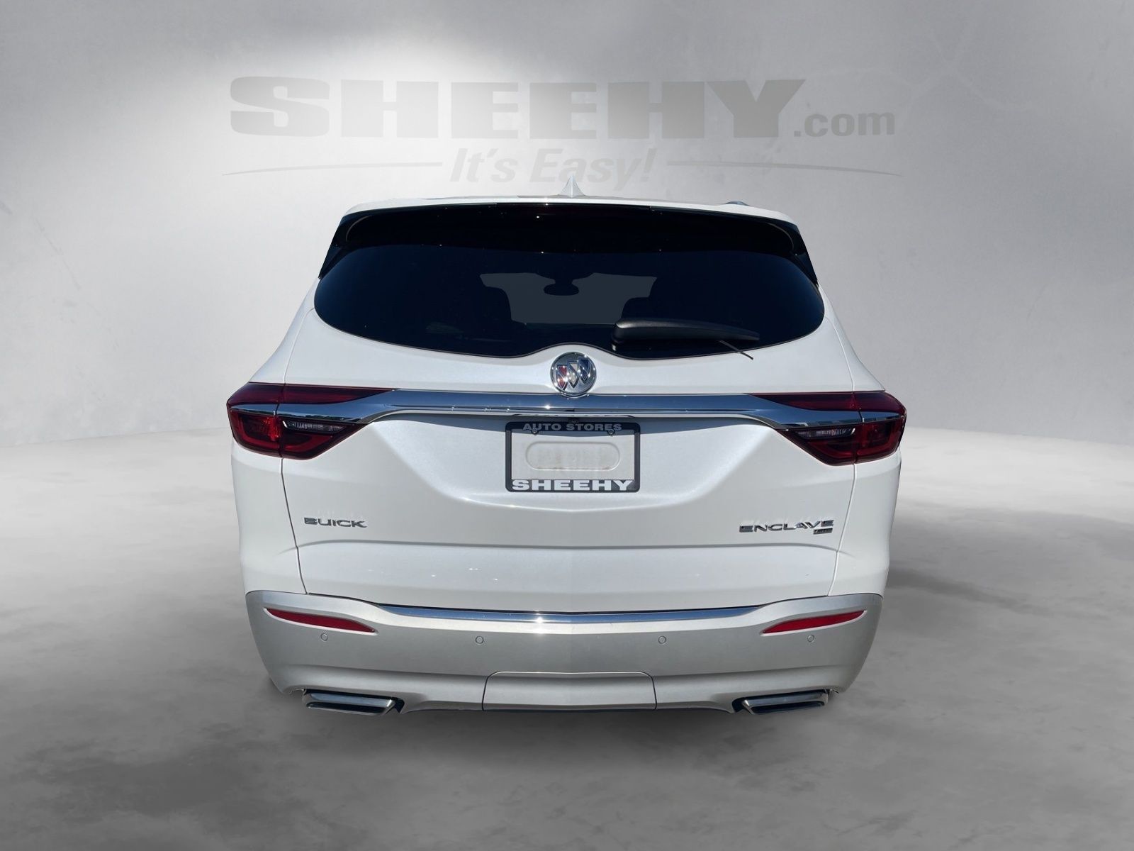 Used 2018 White Frost Buick Premium Group image 5