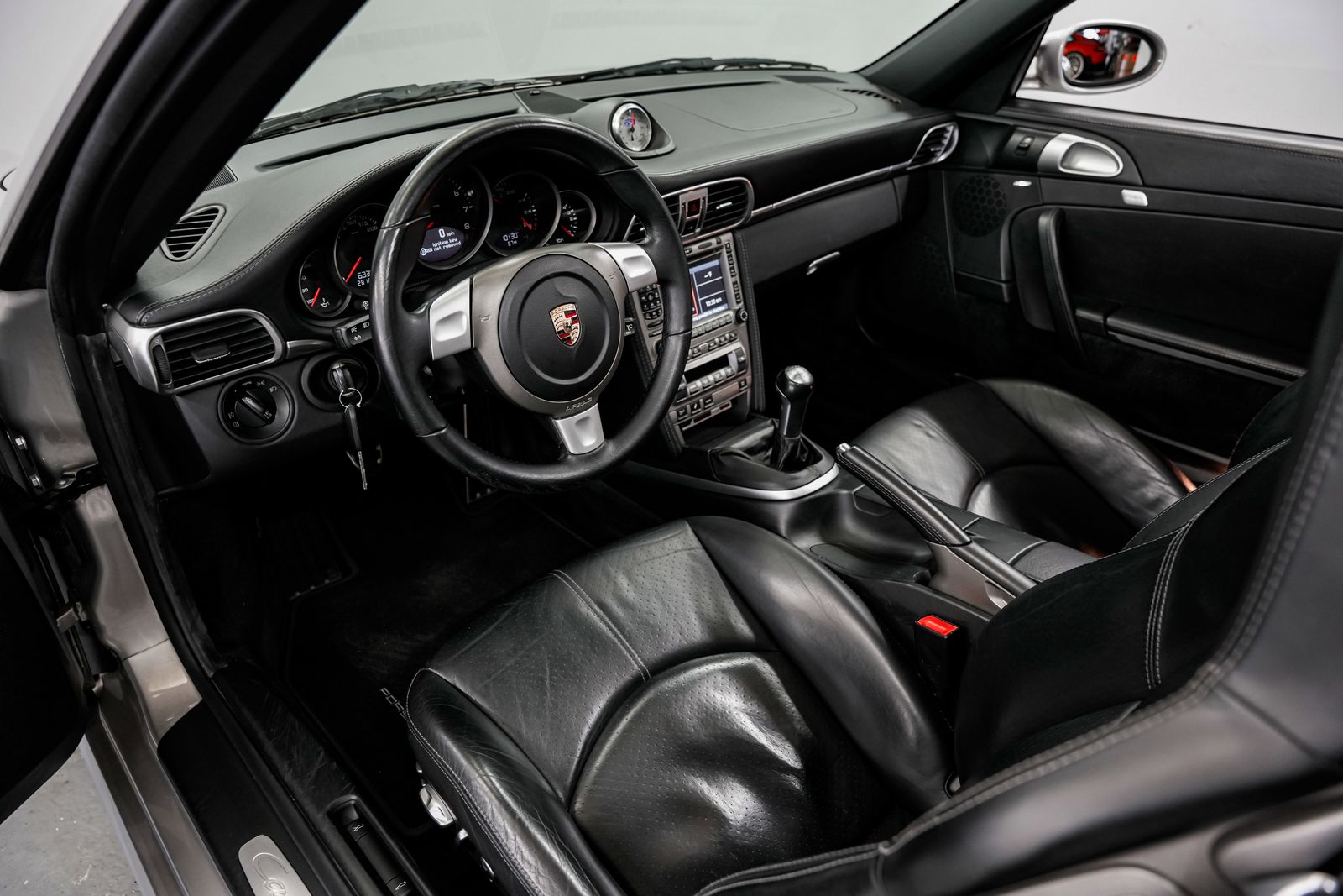 2005 Porsche 911 Carrera S — photo 8