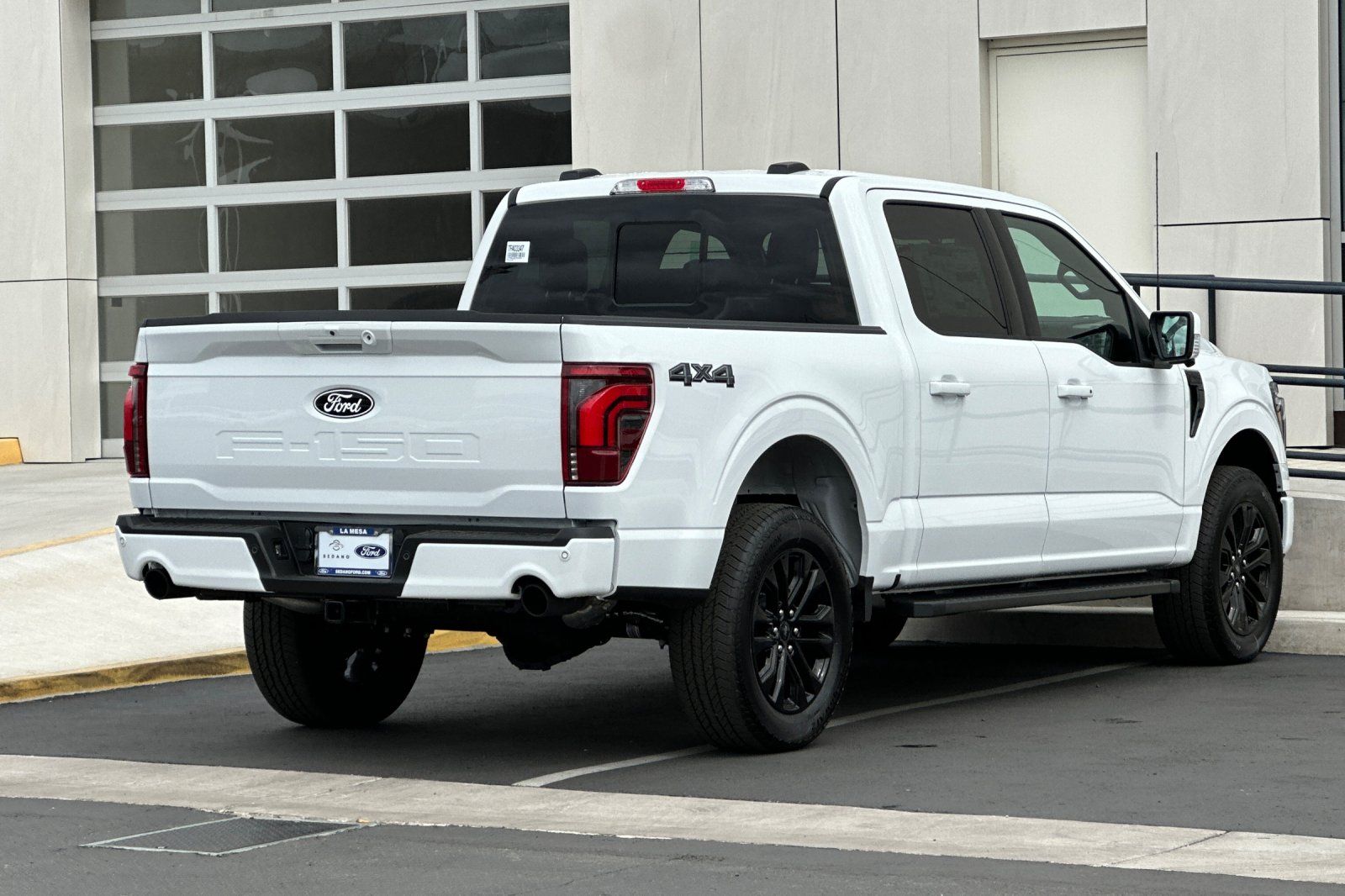 View vehicle photo 3