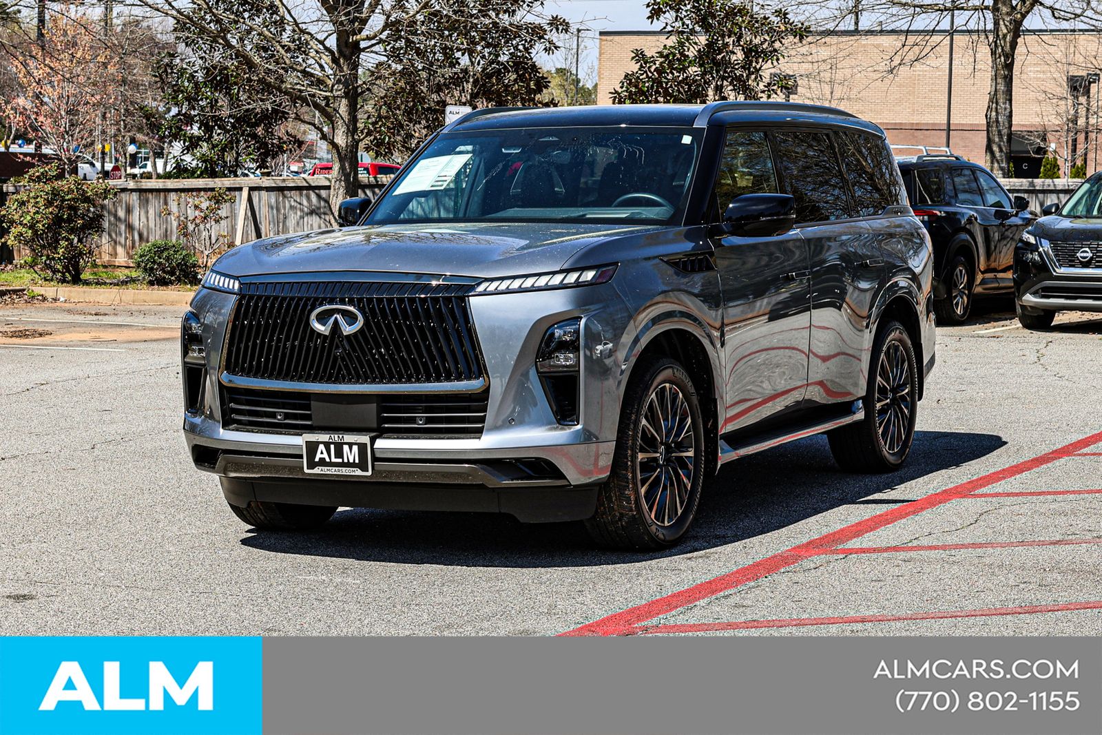 Used 2025 Black INFINITI AUTOGRAPH image 4