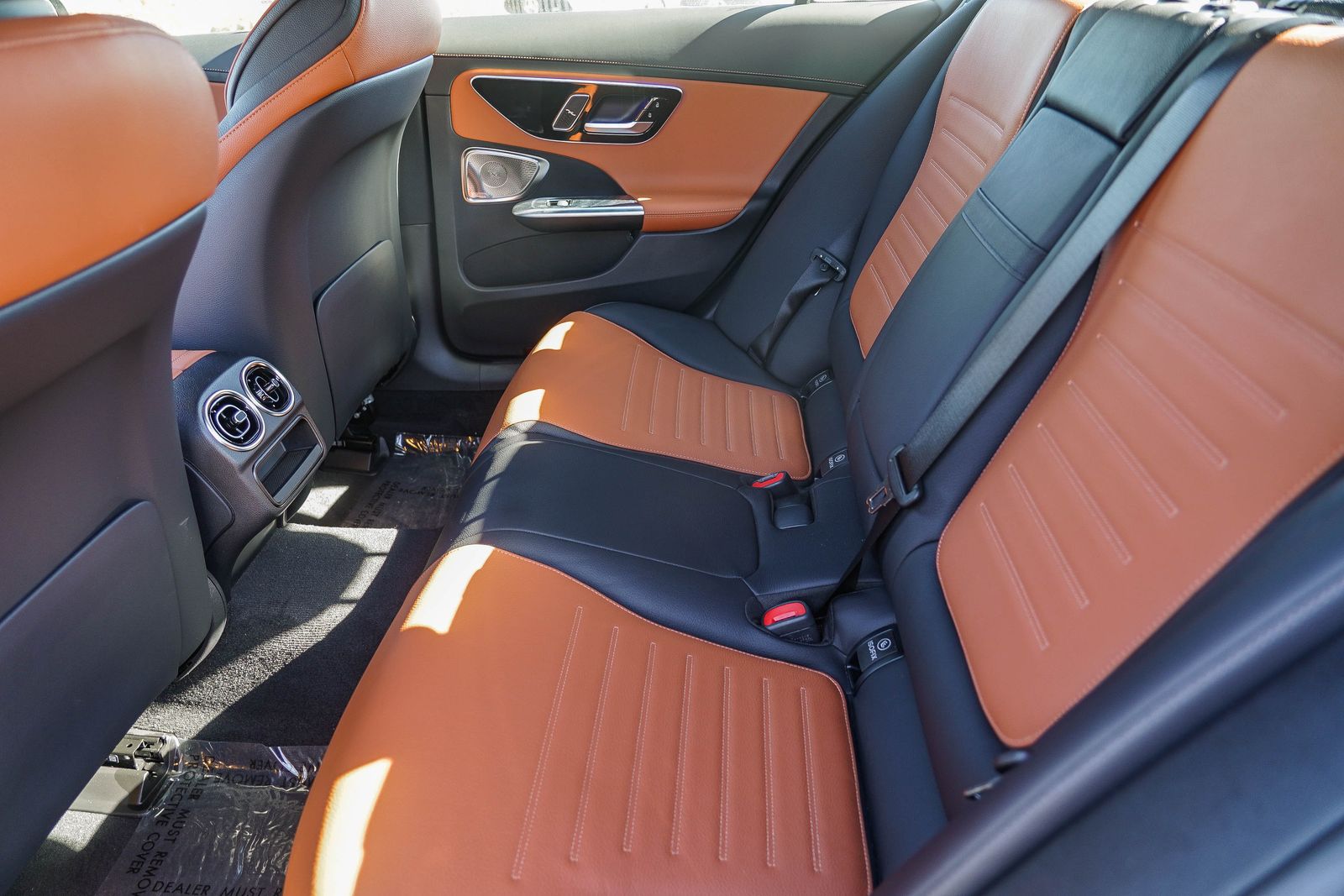 2024 Mercedes-Benz C-Class Sedan C 300 - Photo 19