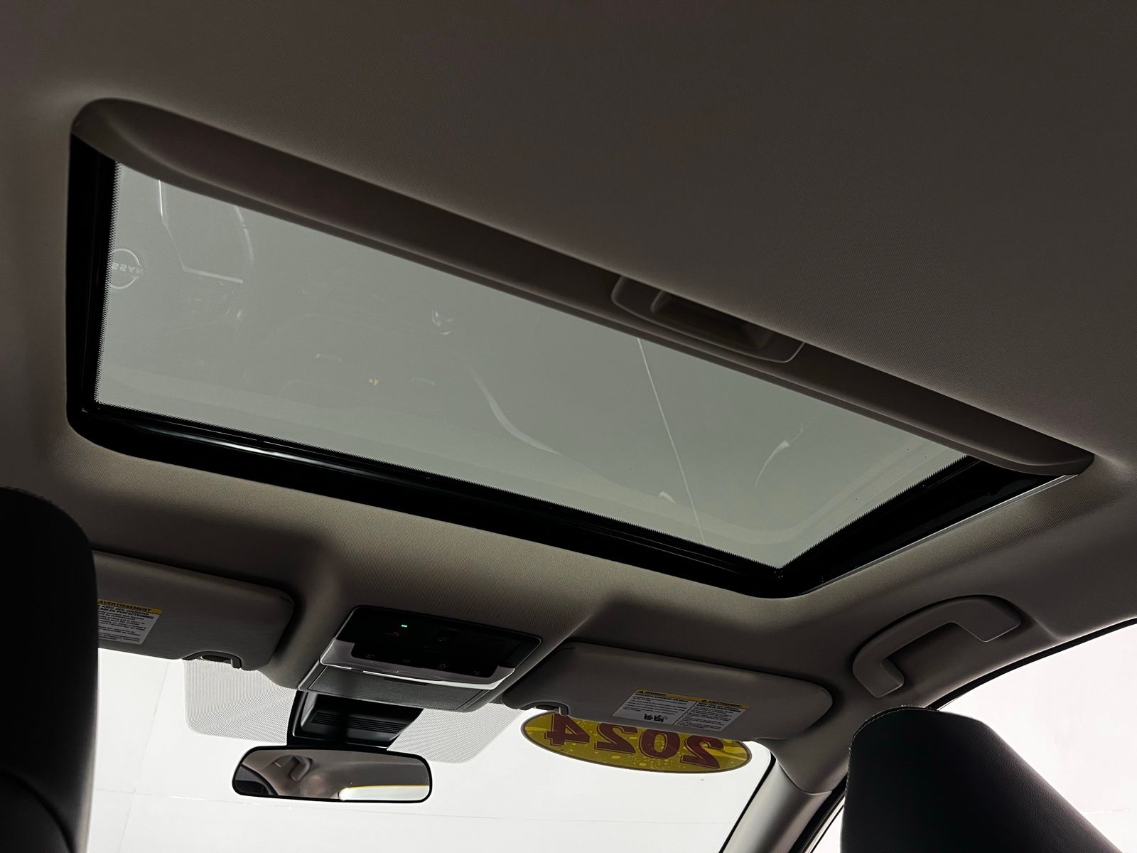 Thumbnail: 2024 Nissan Altima - 25