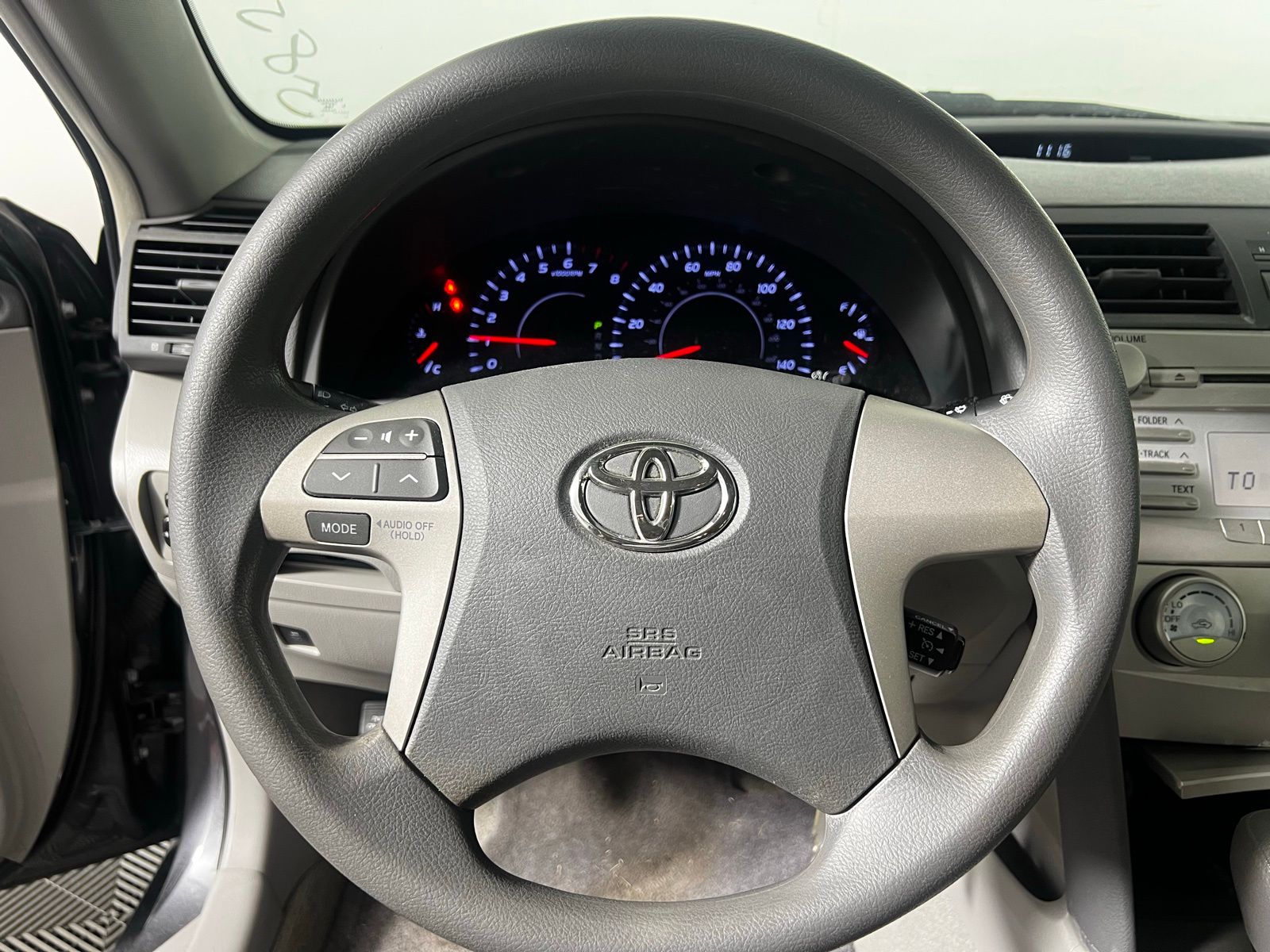Thumbnail: 2011 Toyota Camry - 8