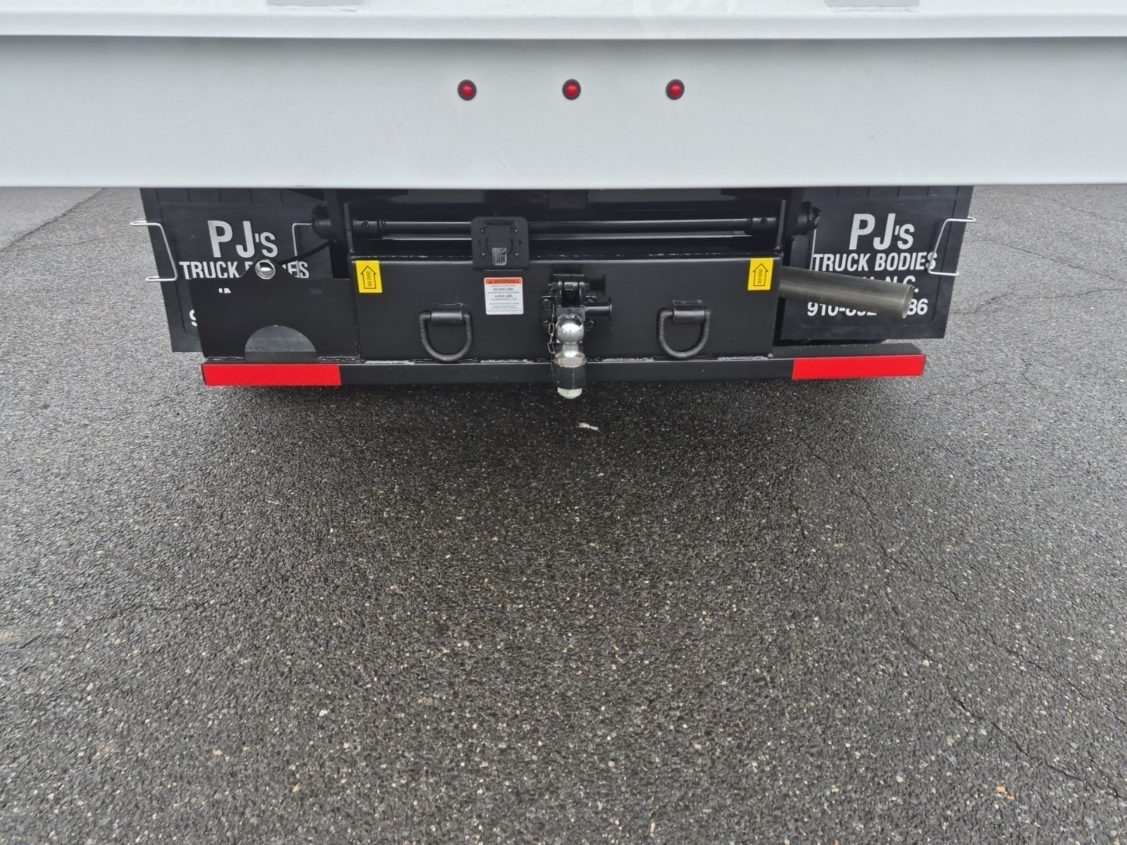New 2026 Oxford White Ford XL CHIPPER image 23