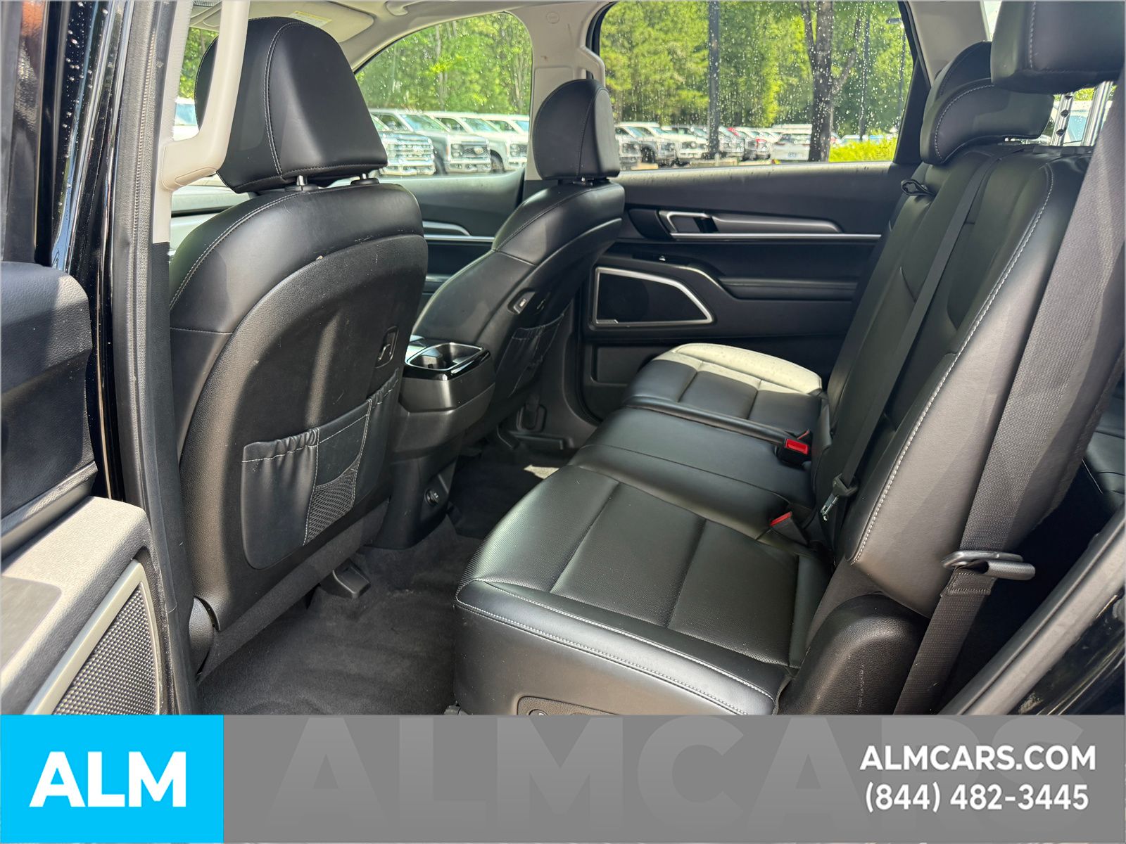 Used 2022 Black Kia LX image 10