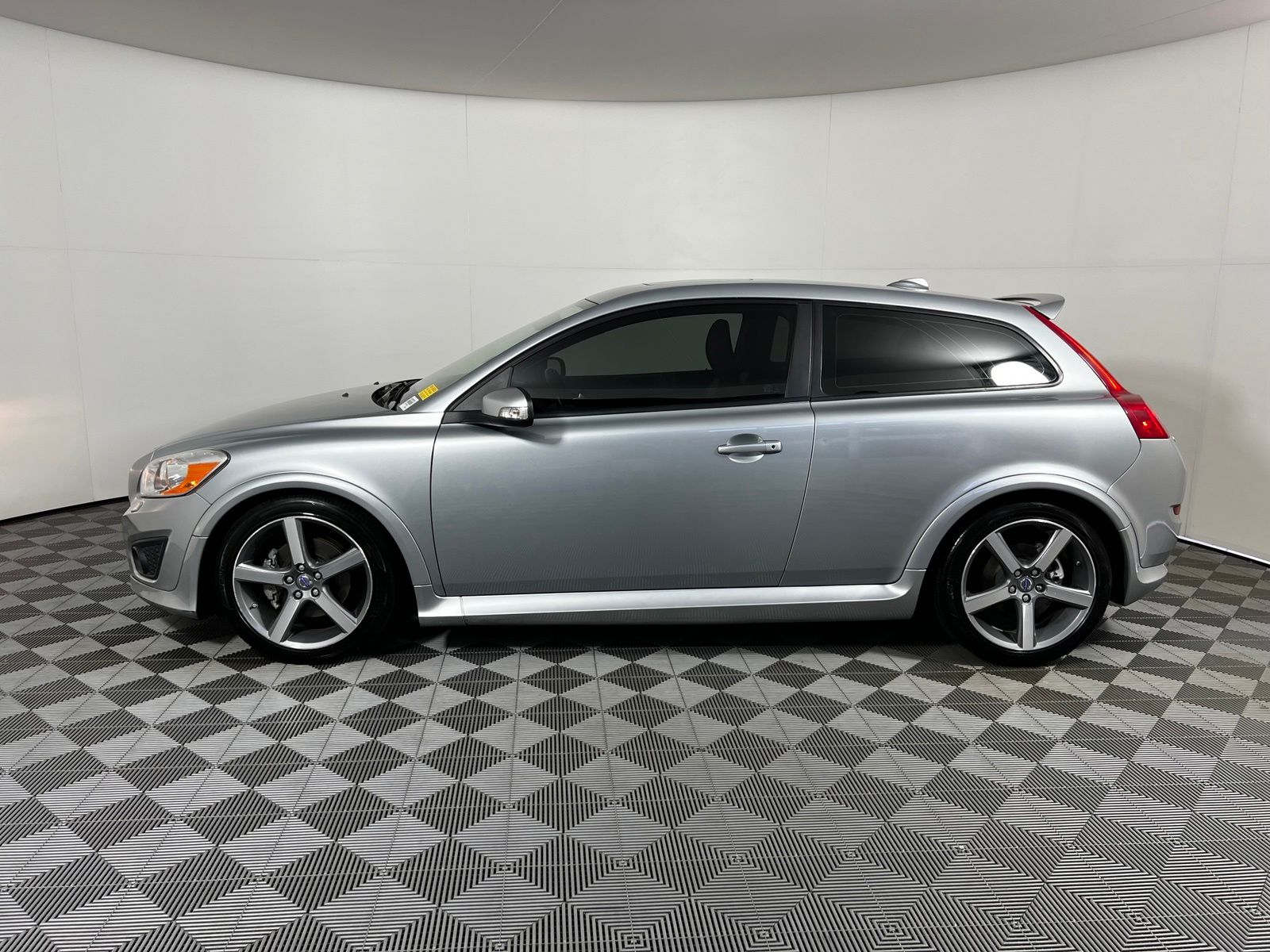 Thumbnail: 2013 Volvo C30 - 8