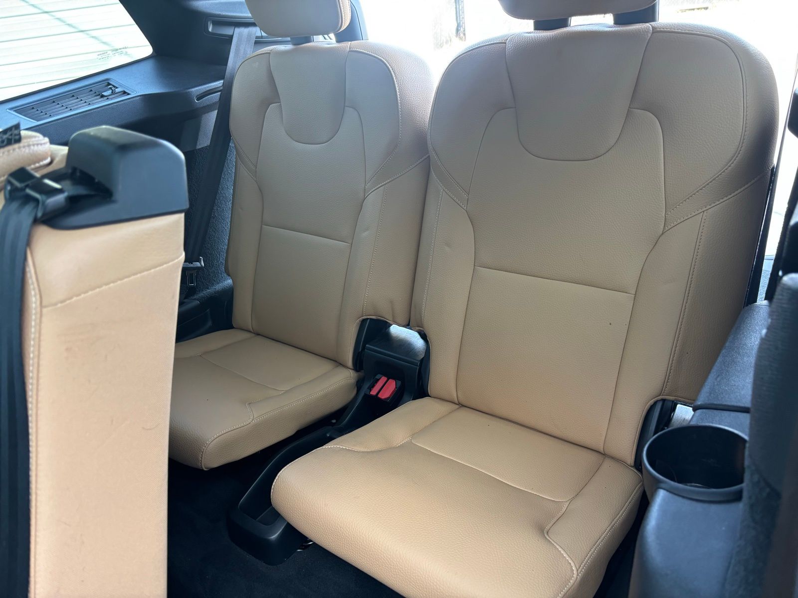 Used Car 2019 Volvo Xc90  T6 Momentum For Sale Under $25,000 In Austin, Texas