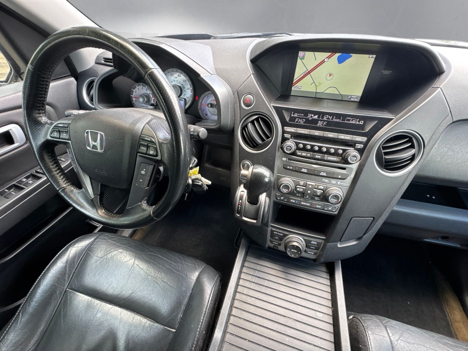 Used 2015 Modern Steel Metallic Honda Touring image 3