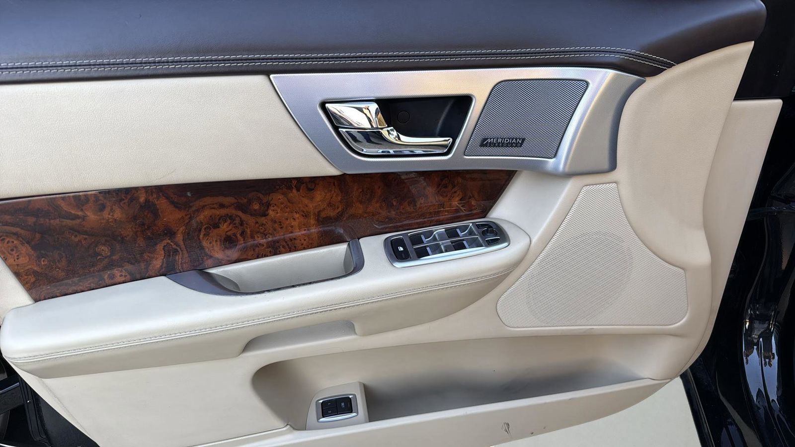 Used Car 2015 Jaguar Xf  3.0 Portfolio For Sale Under $12,000 In Austin, Texas