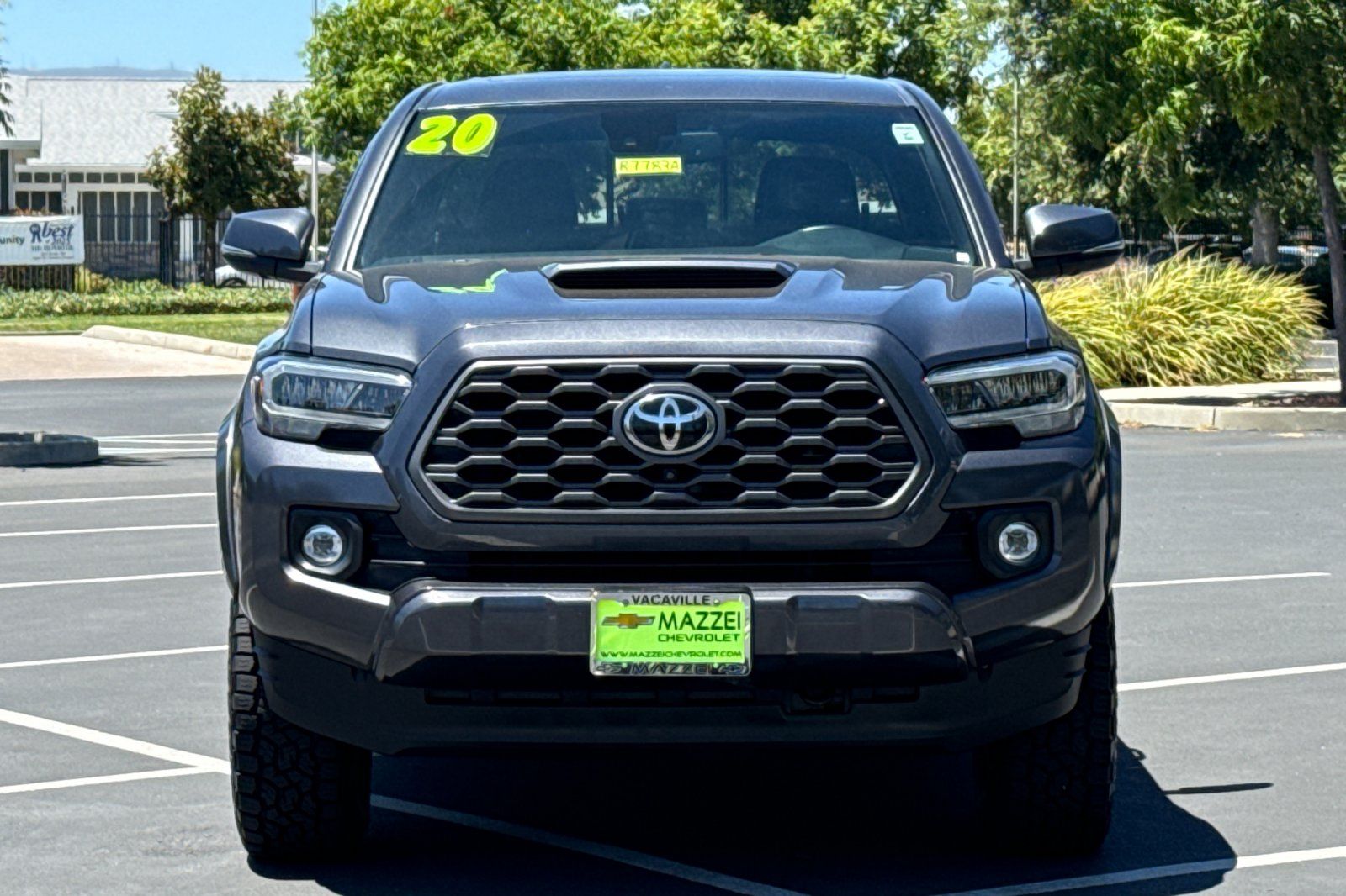 View vehicle photo 7