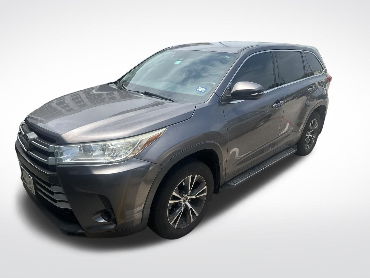 Used Car 2018 Toyota Highlander  Le For Sale Under $15,000 In Austin, Texas