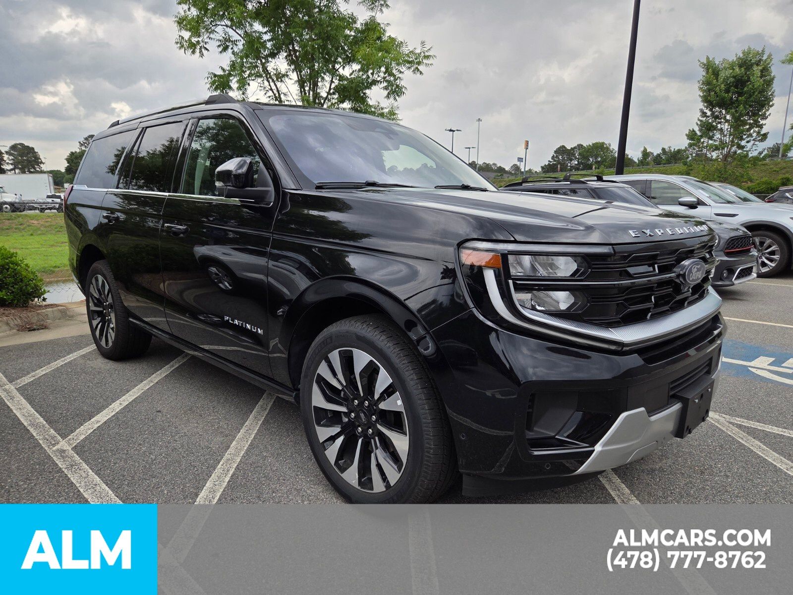 Used 2025 Black Ford Platinum image 22