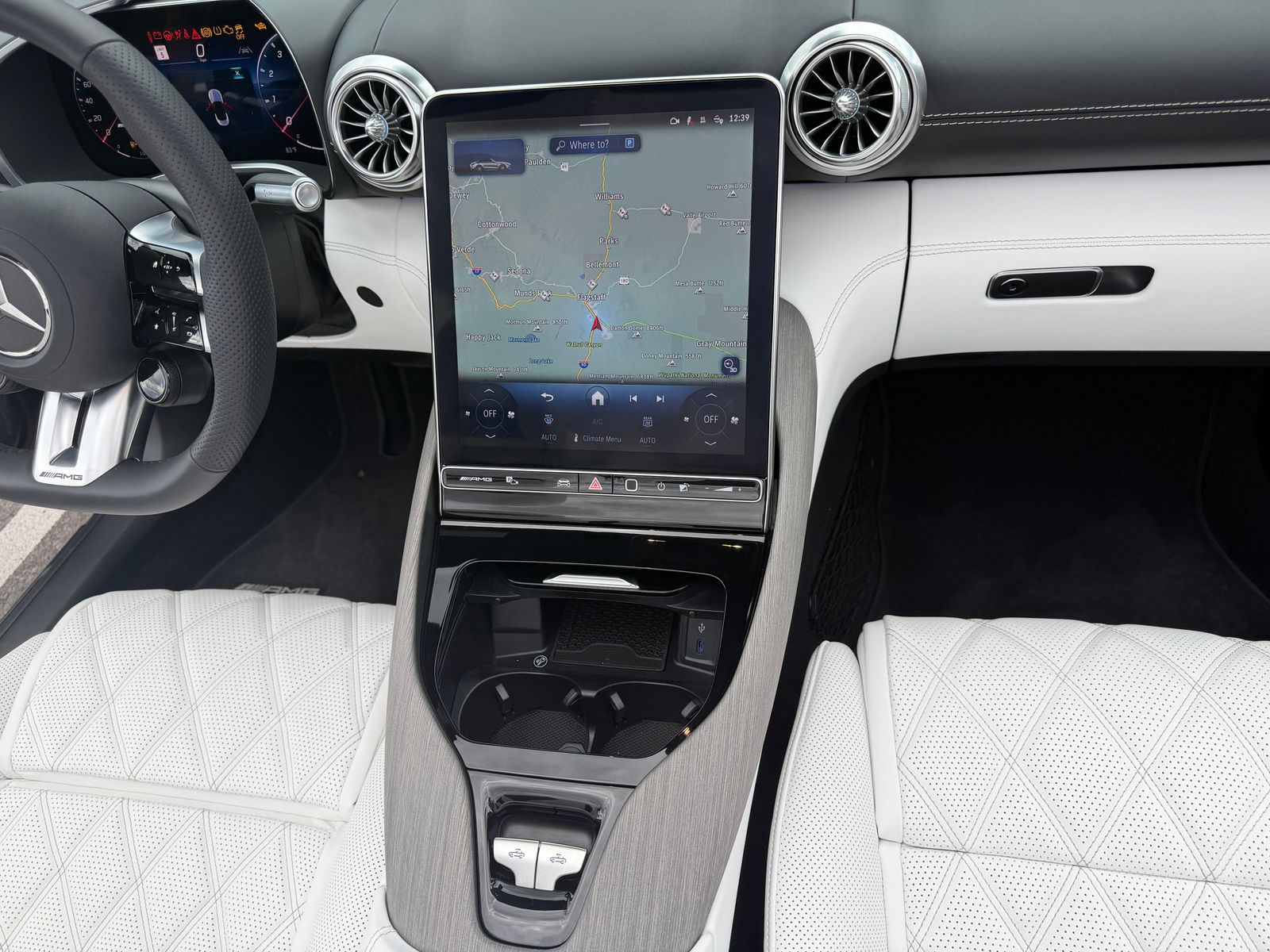 2026 Mercedes-Benz SL-Class SL 63 AMG® — full photo 10 of 12