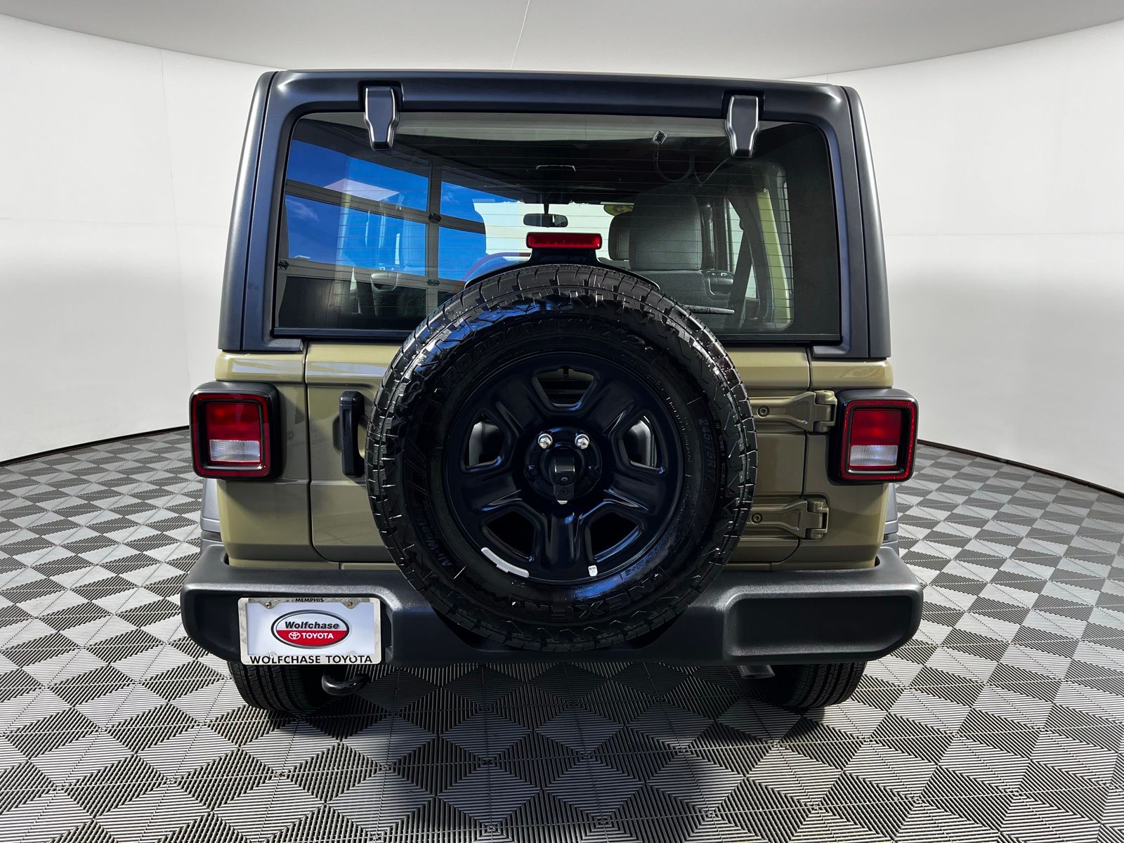 Thumbnail: 2025 Jeep Wrangler - 6