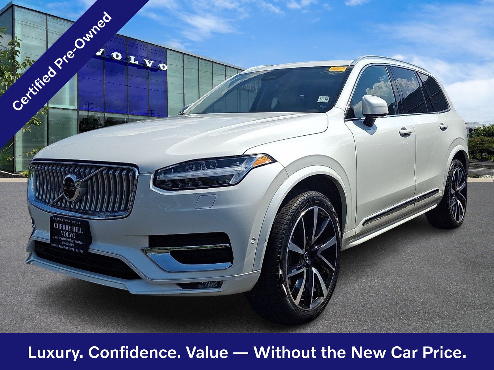 Crystal White 2024 Volvo XC90 B6 Plus Bright Theme 7-Passenger AWD SUV / Crossover All-Wheel Drive Automatic
