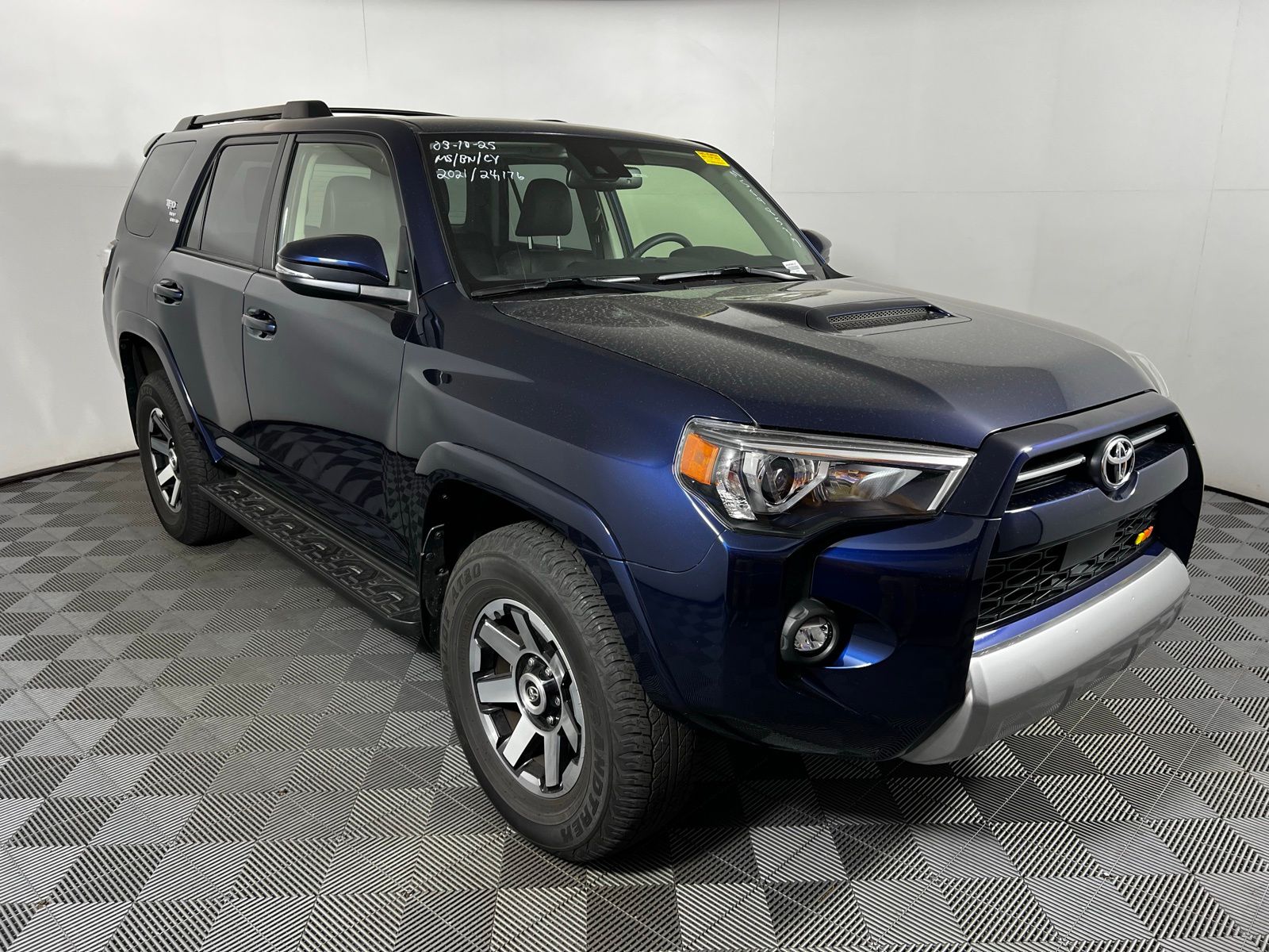 2021 Toyota 4Runner TRD Off Road 3