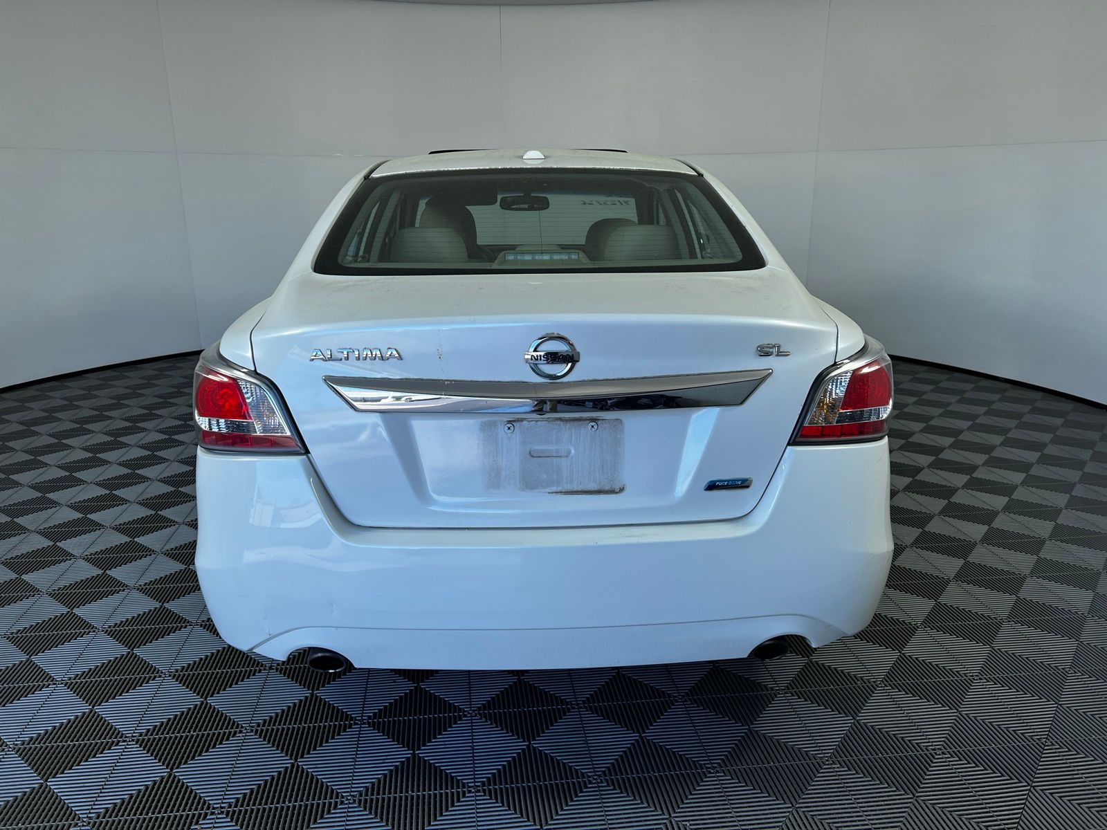 Thumbnail: 2014 Nissan Altima - 6