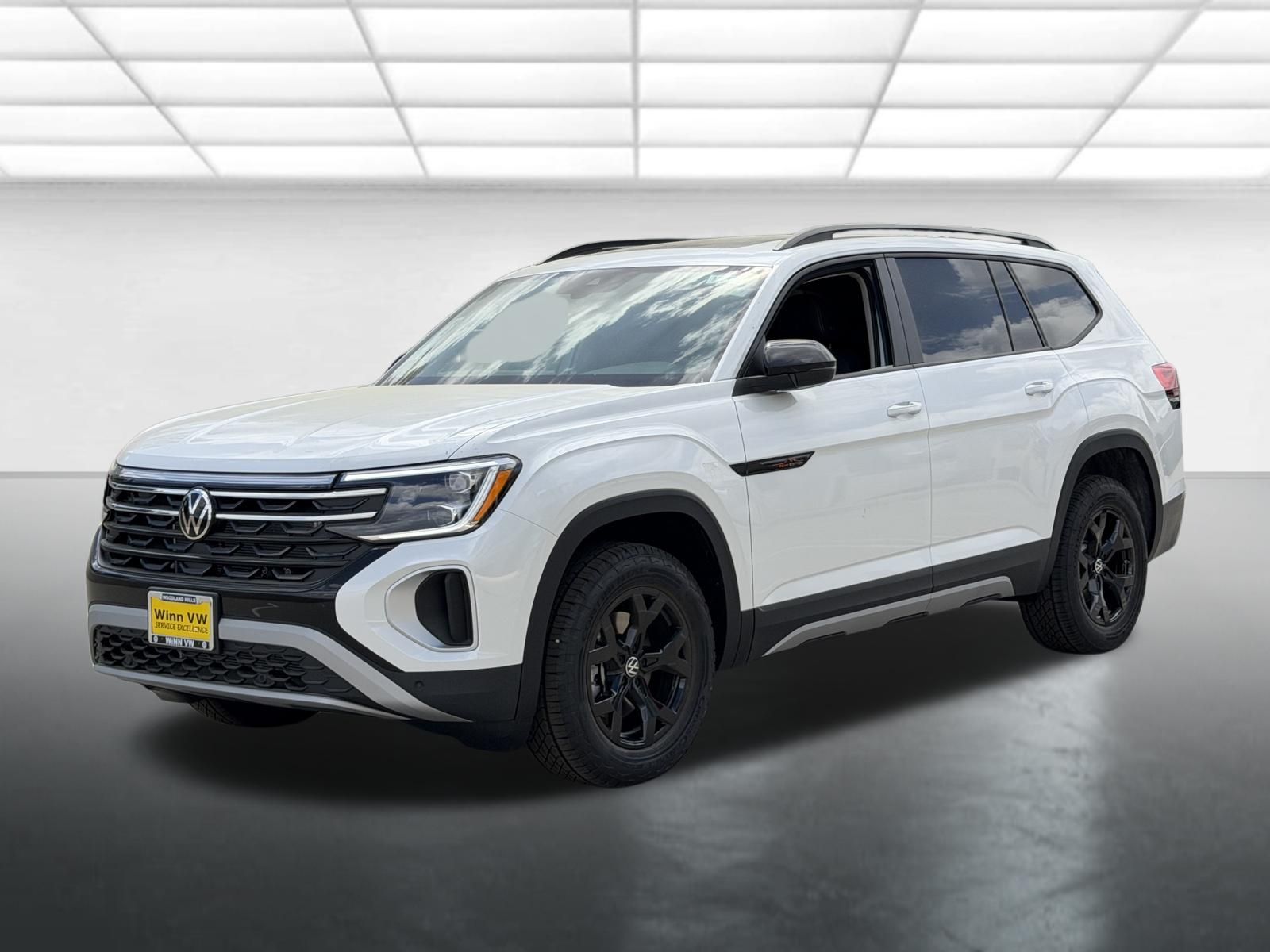 View vehicle photo 5