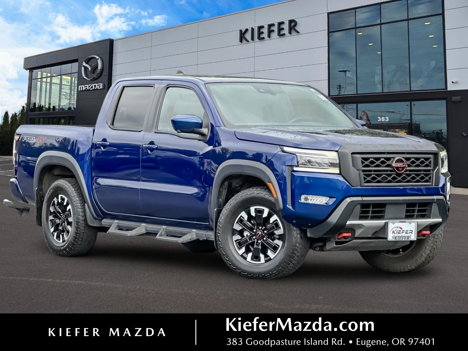 2022 Nissan Frontier PRO-4X Crew Cab 4WD