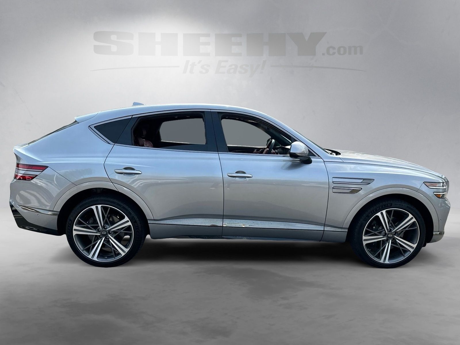 Used 2025 Silver Genesis 3.5T e-SC image 10