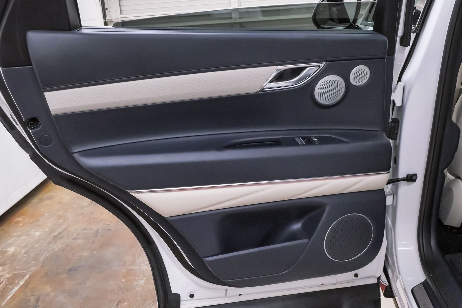 car-gallery-27