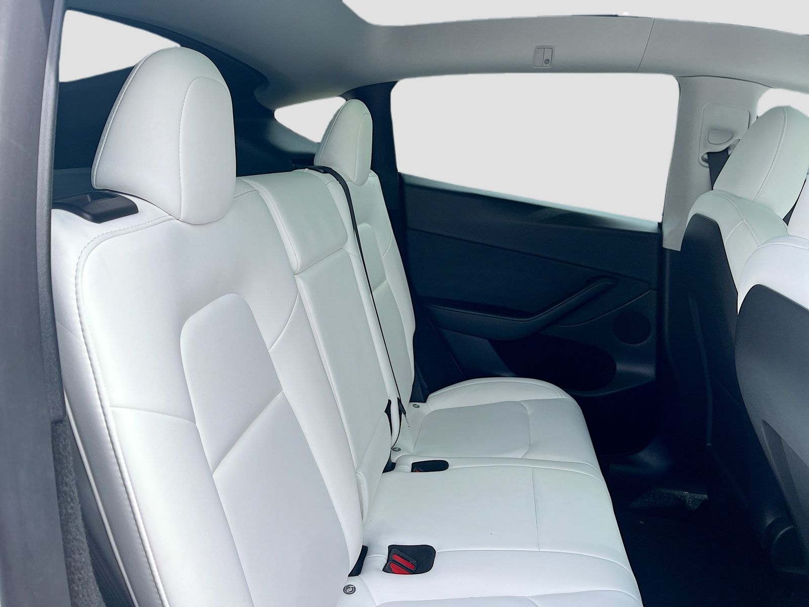 Used 2024 White Tesla Performance image 26