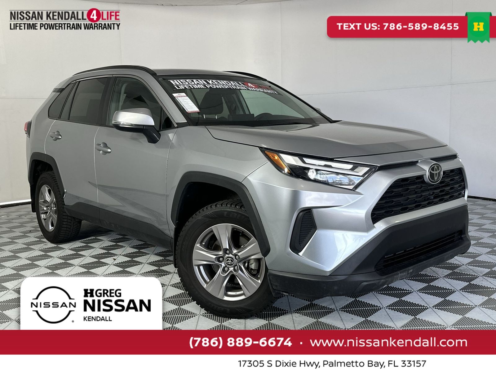 Silver Sky Metallic 2024 Toyota RAV4 XLE FWD SUV / Crossover Front-Wheel Drive 8-Speed Automatic
