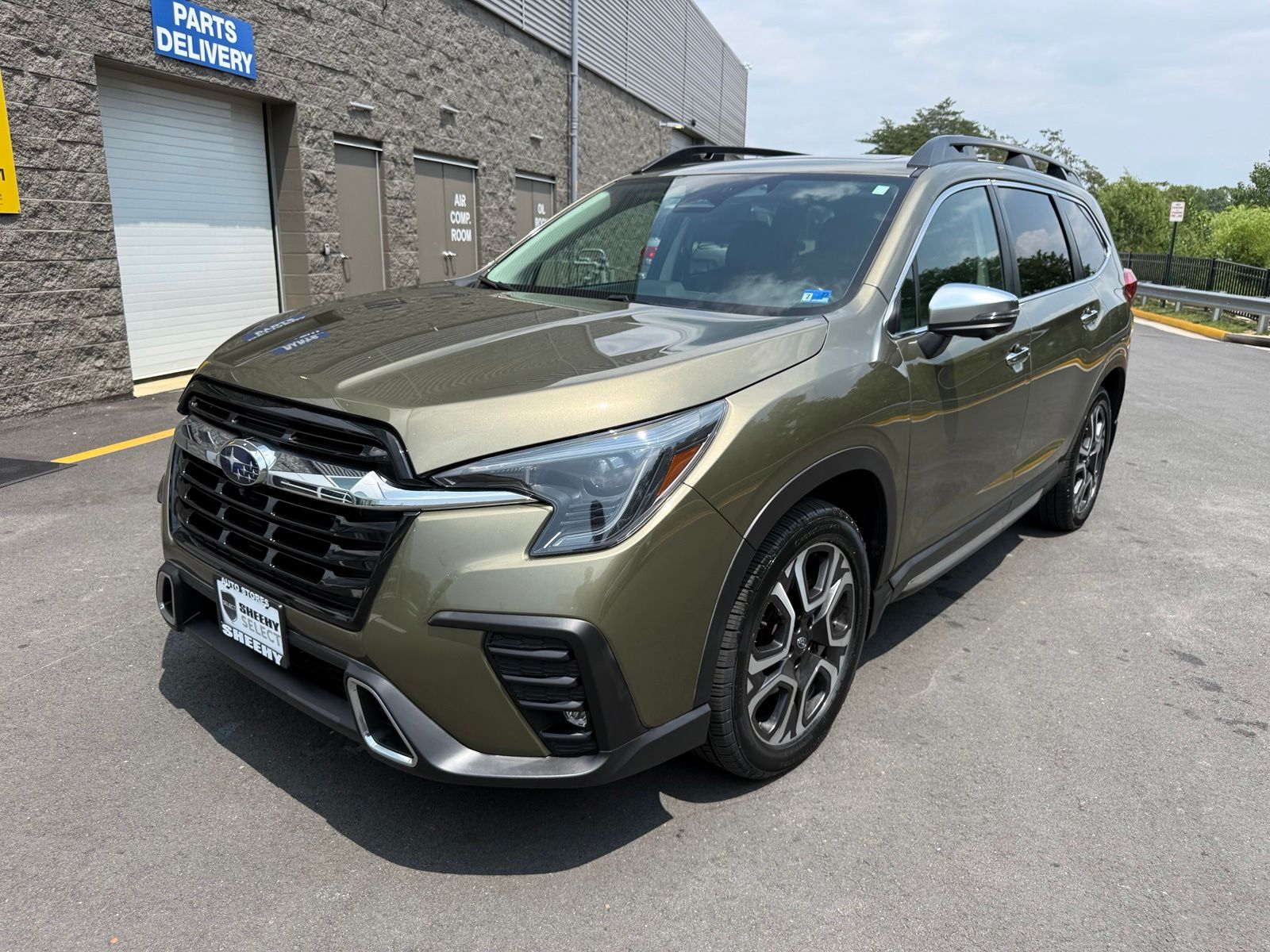 Used 2023 Brown Subaru Touring image 3