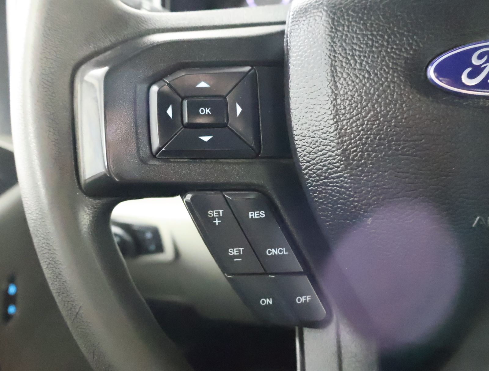2021 Ford F-350SD XL photo