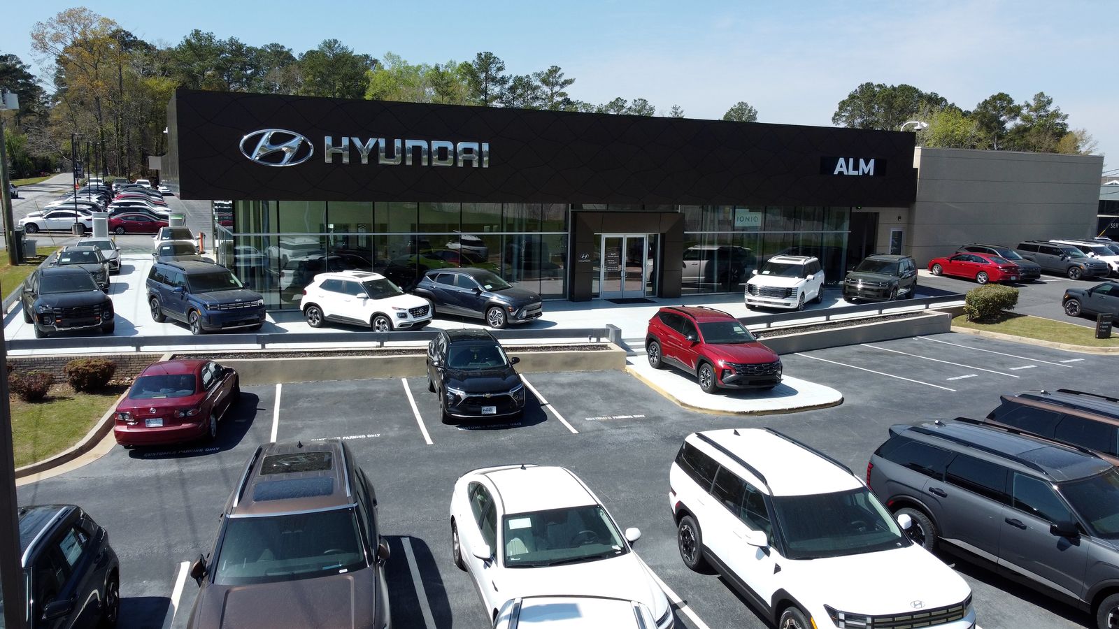Used 2026 White Hyundai SEL image 36