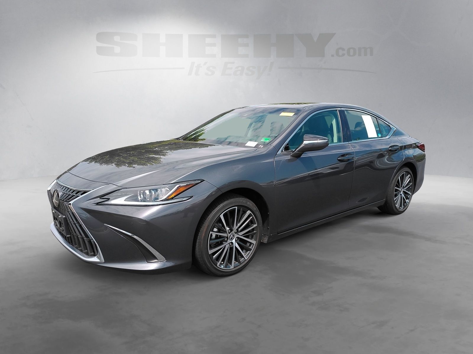 Used 2025 Gray Lexus 350 image 15