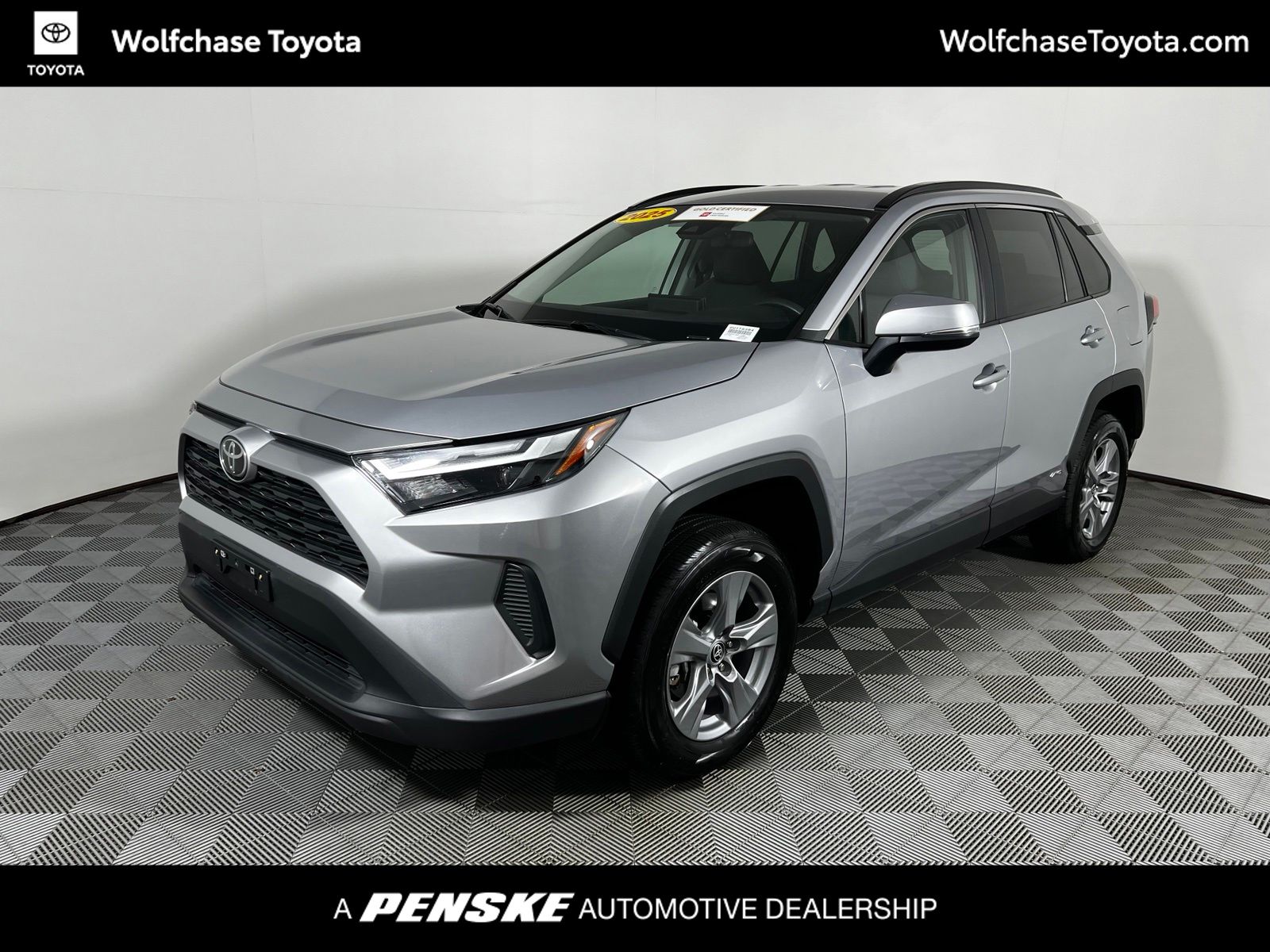 Thumbnail: 2025 Toyota RAV4 - 1