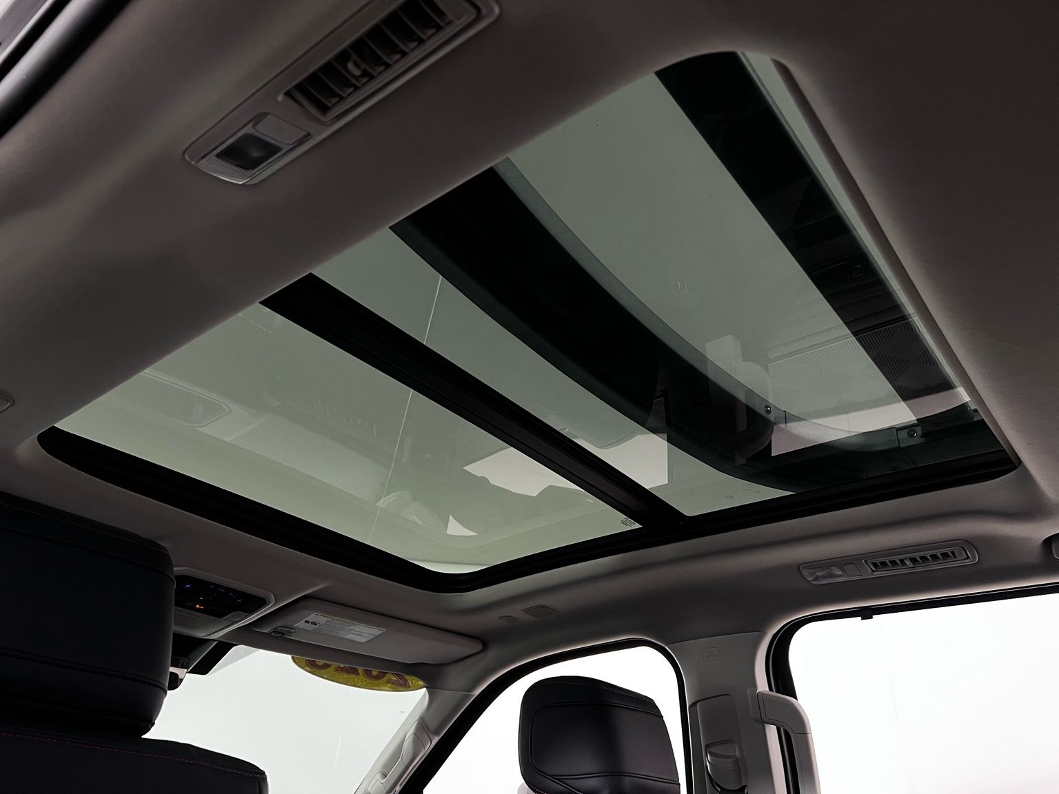 Thumbnail: 2023 Toyota Sequoia - 29