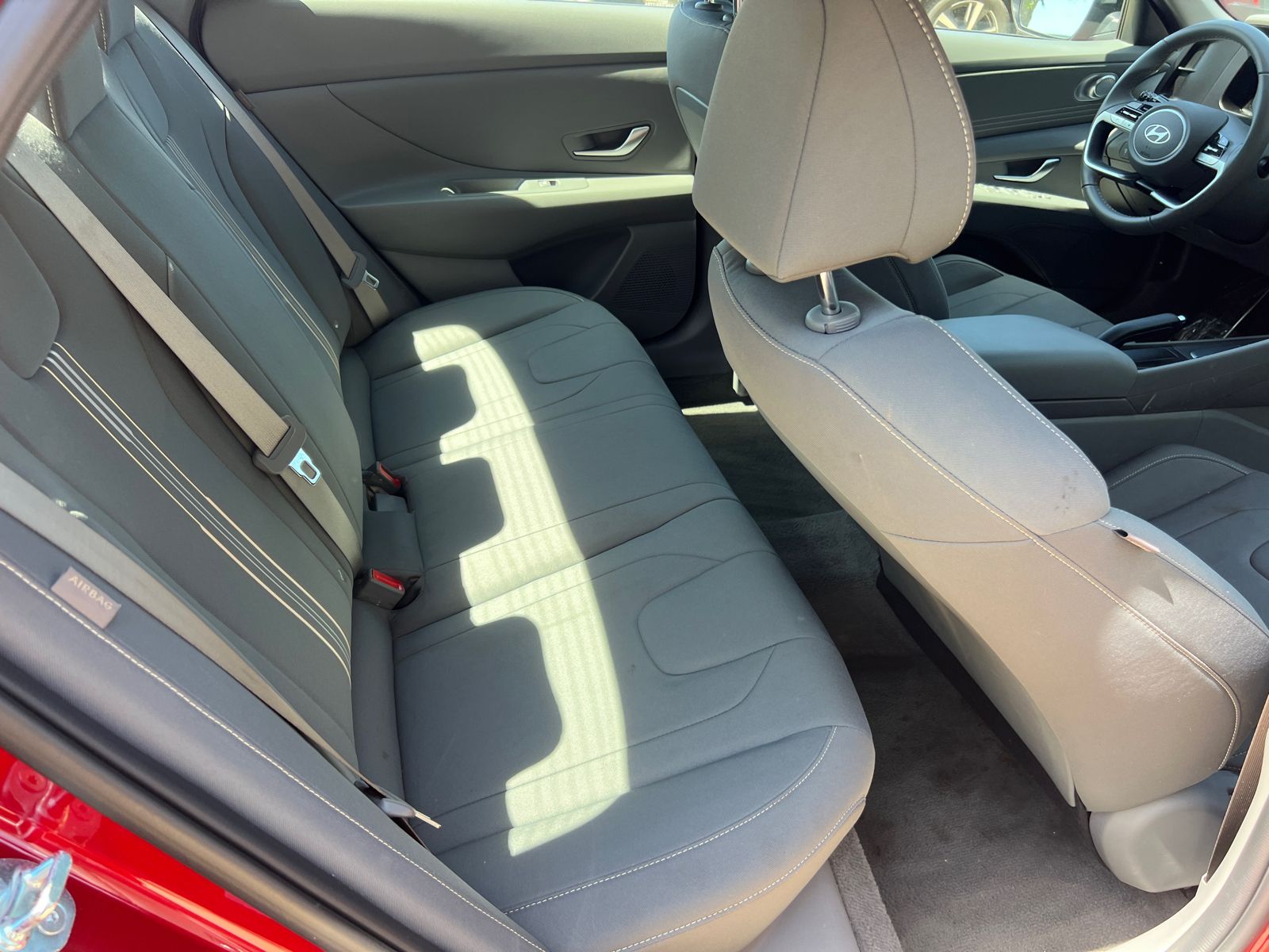 Used 2025 Red Hyundai SEL Sport image 15