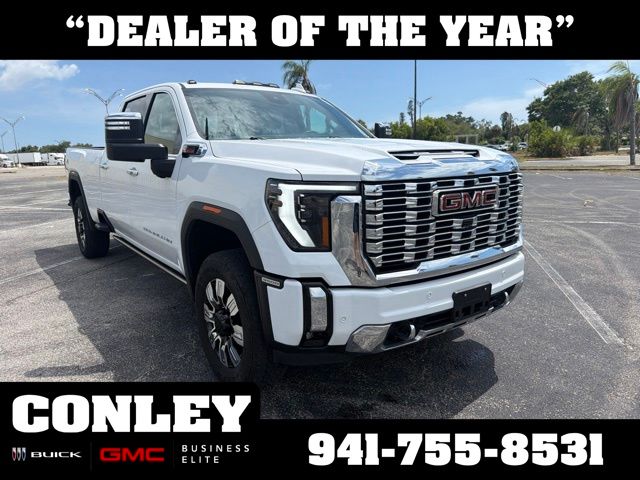 2025 GMC Sierra 3500HD Denali Crew Cab 4WD
