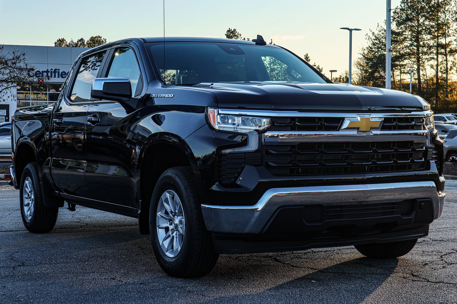 2025 Chevrolet Silverado 1500 LT 13