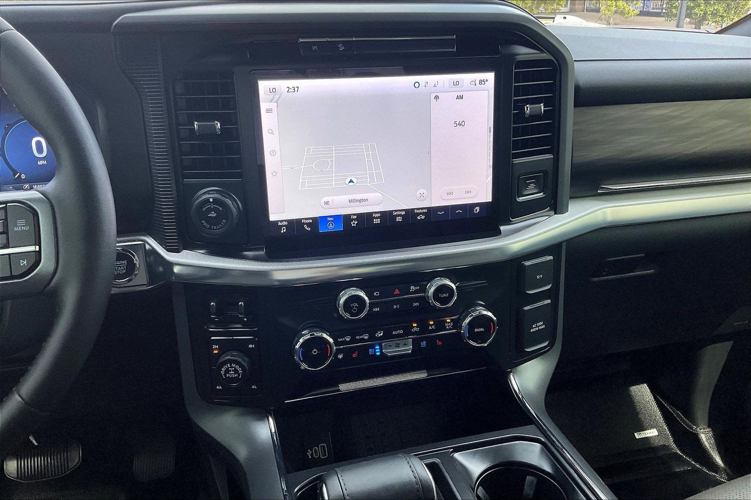 View vehicle photo 6