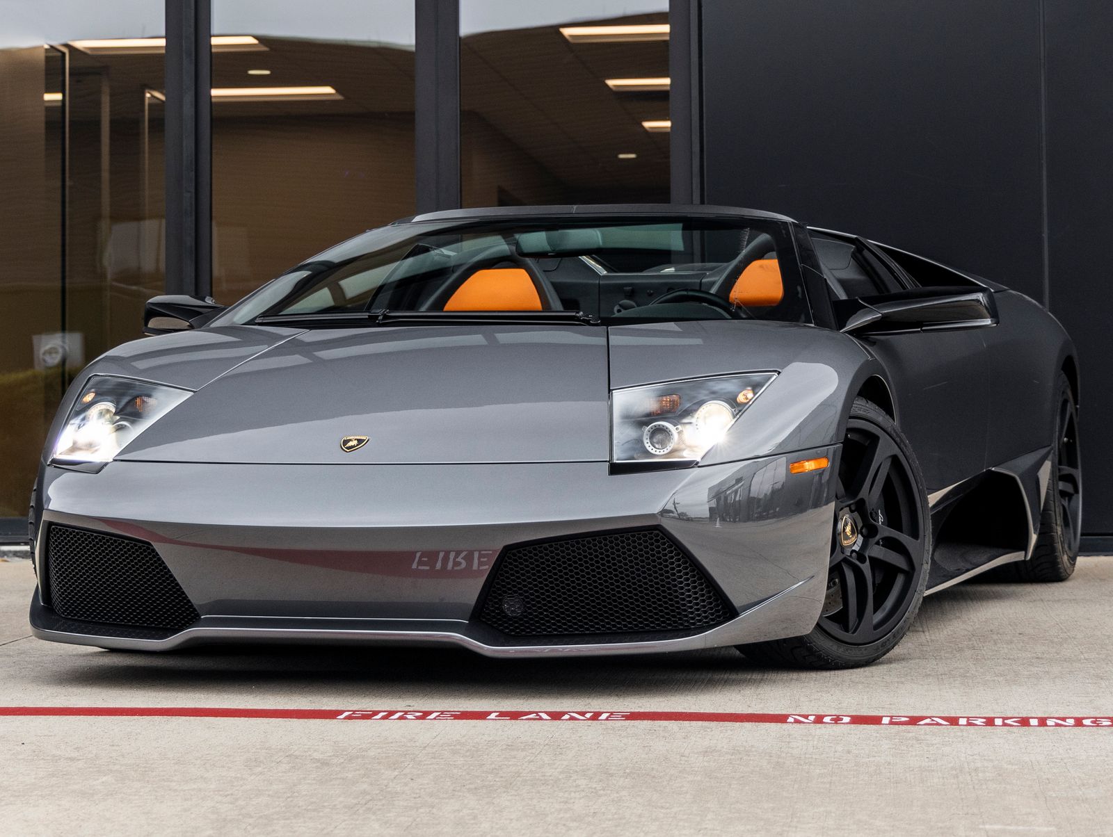 Grigio Avlon Metallic 2008 Lamborghini Murcielago Coupe All-Wheel Drive 6-Speed Manual Overdrive