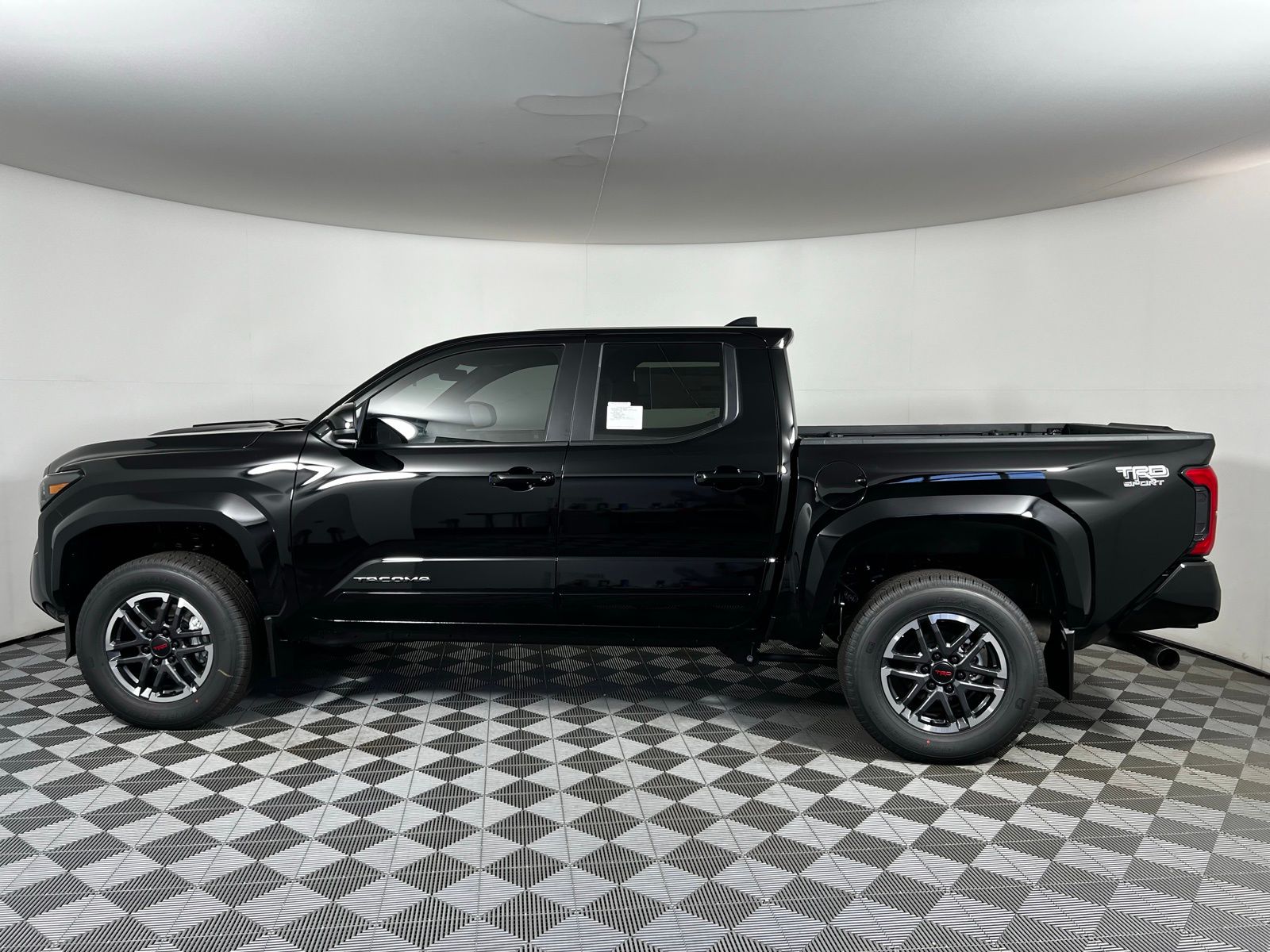 2025 Toyota Tacoma TRD Sport 15