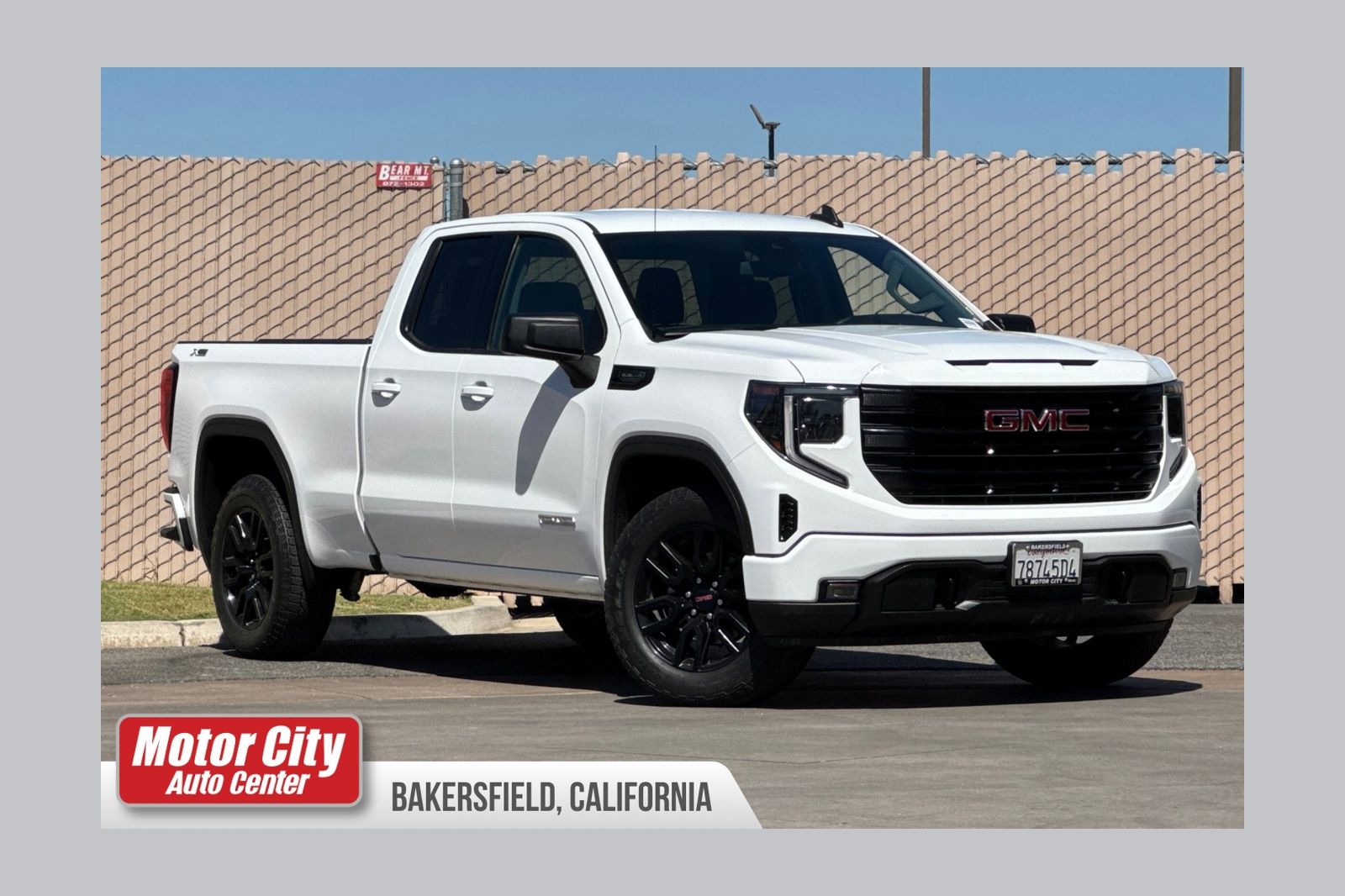 Summit White 2023 GMC Sierra 1500 Pickup Truck Four-Wheel Drive Automatic