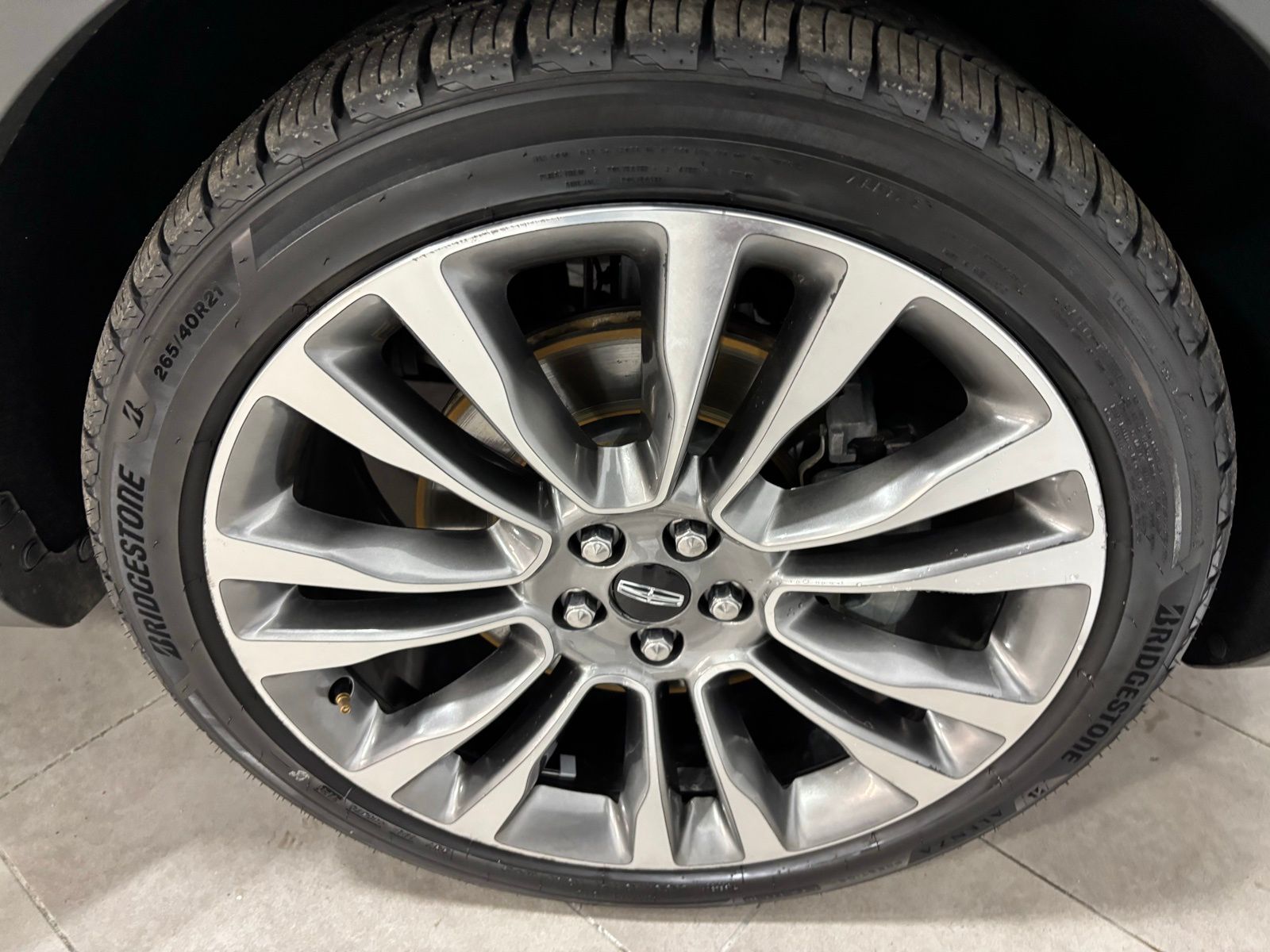 Used Car 2017 Lincoln Mkx  Reserve For Sale Under $20,000 In Austin, Texas