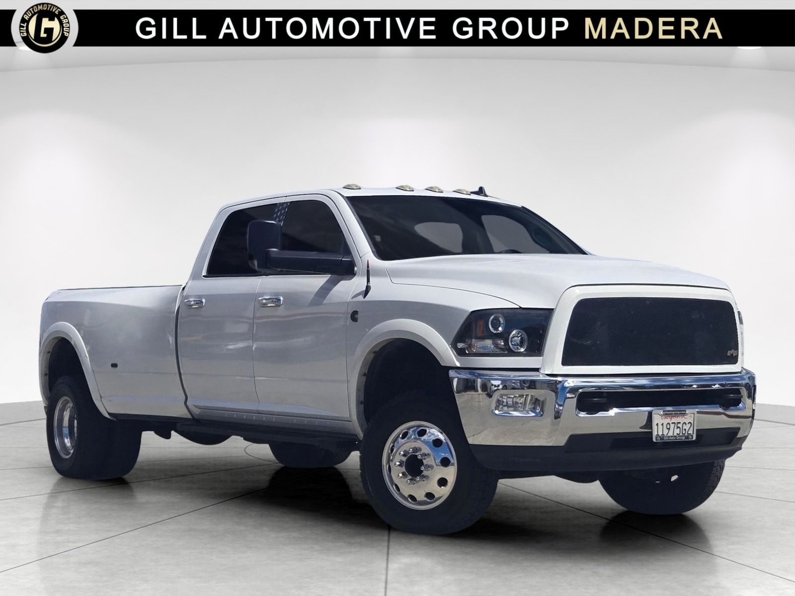 Bright White Clearcoat 2017 RAM 3500 Pickup Truck Four-Wheel Drive 6-Speed Automatic