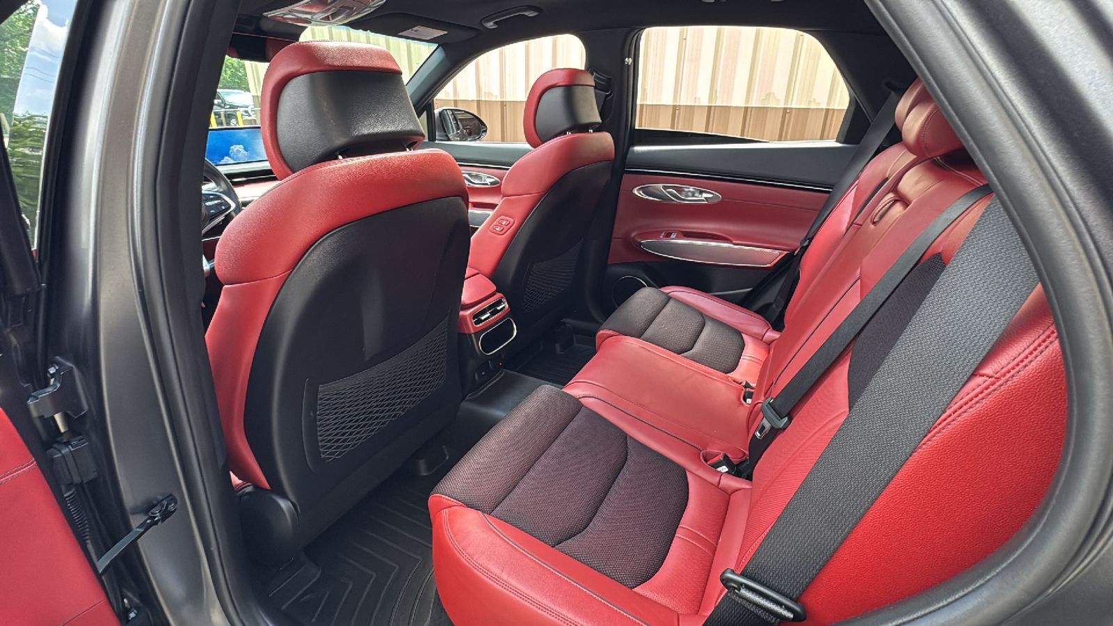 2023 Genesis GV70 3.5T Sport - 10