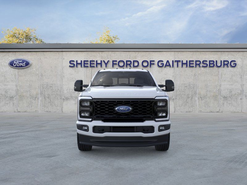 New 2026 Oxford White Ford XL image 7