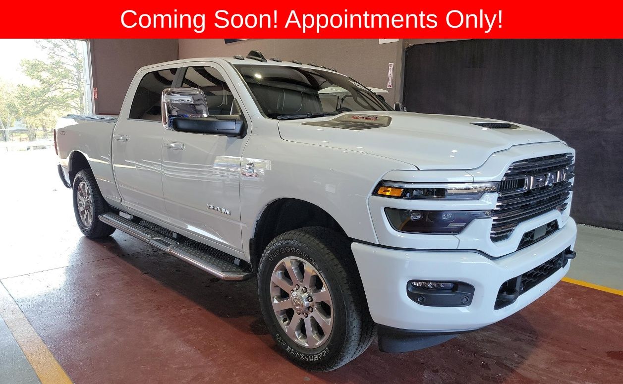 Bright White Clearcoat 2025 RAM 2500 Laramie Crew Cab 4WD Pickup Truck Four-Wheel Drive 8-Speed Automatic