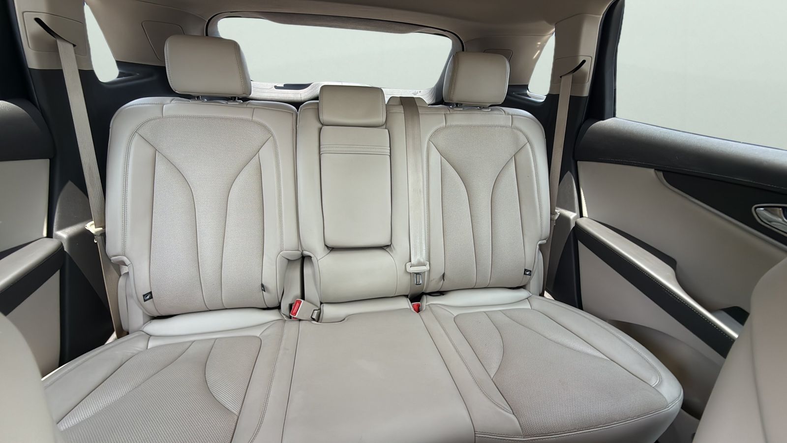 Used Car 2020 Lincoln Nautilus  Reserve For Sale Under $30,000 In Austin, Texas
