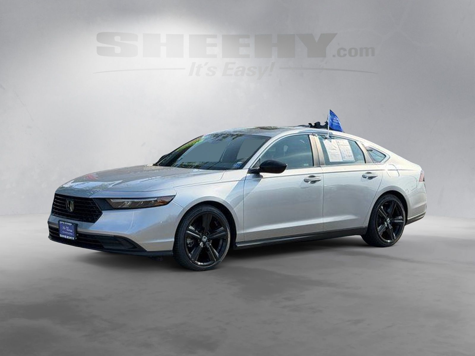 Used 2023 Lunar Silver Metallic Honda Sport image 17