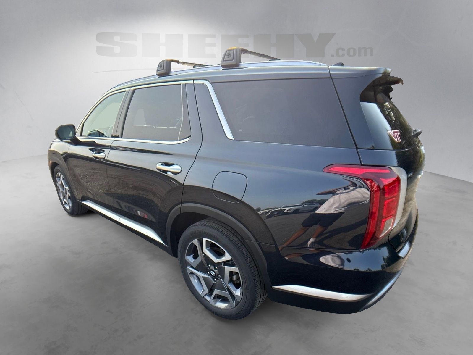 Used 2024 White Hyundai SEL image 16