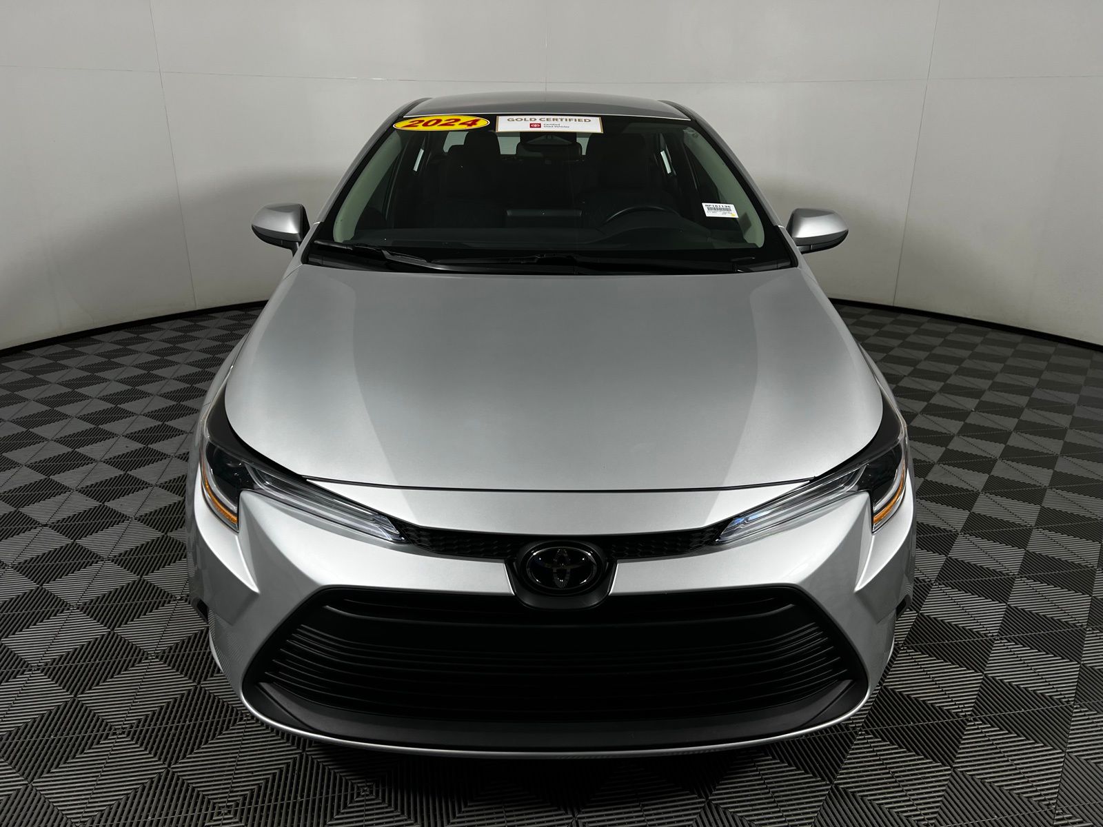 2024 Toyota Corolla LE 2